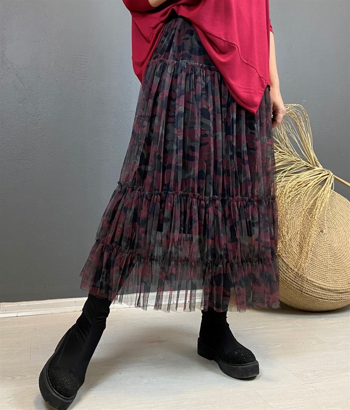 Tül Detay Astarlı Etek