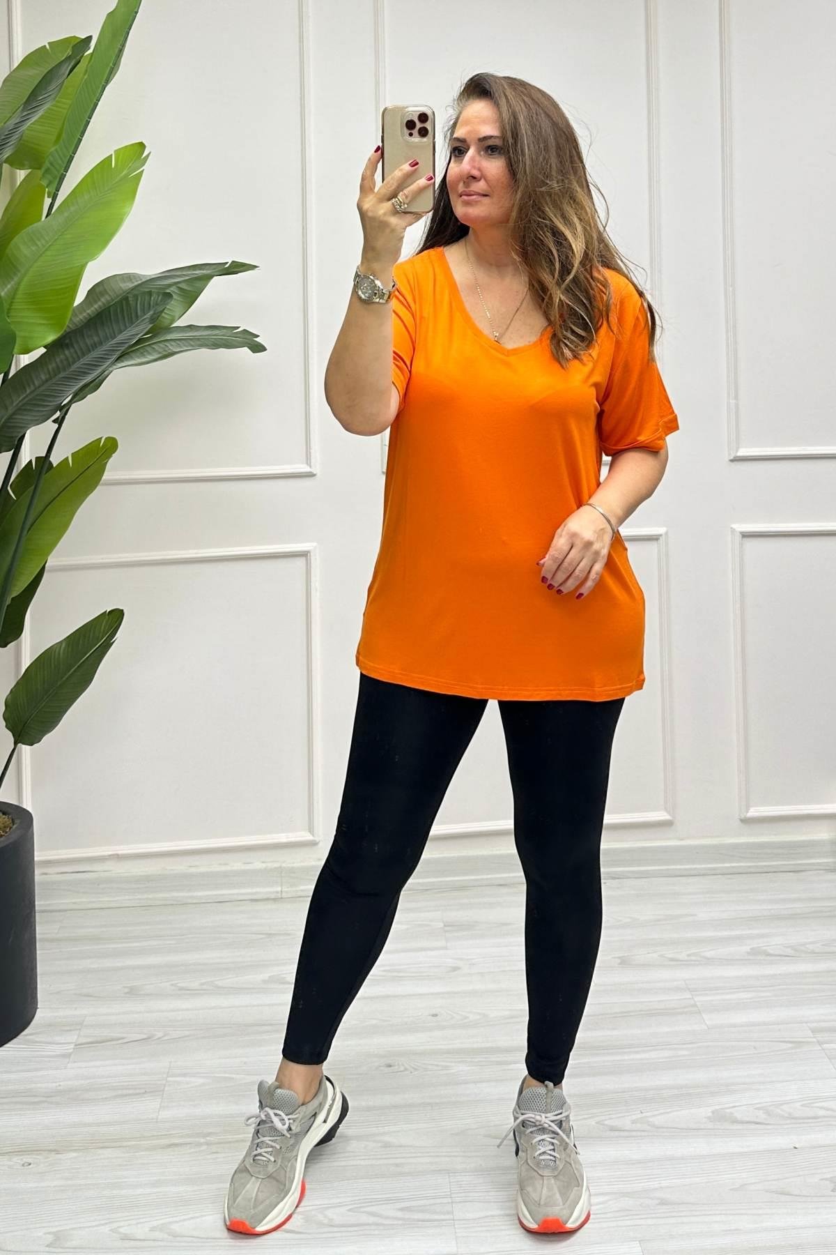 V Yakalı Yarım Kol T-Shirt Turuncu