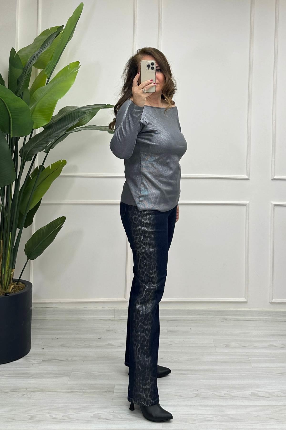 Yanları Gri Desenli  Jean Pantalon Lacivert