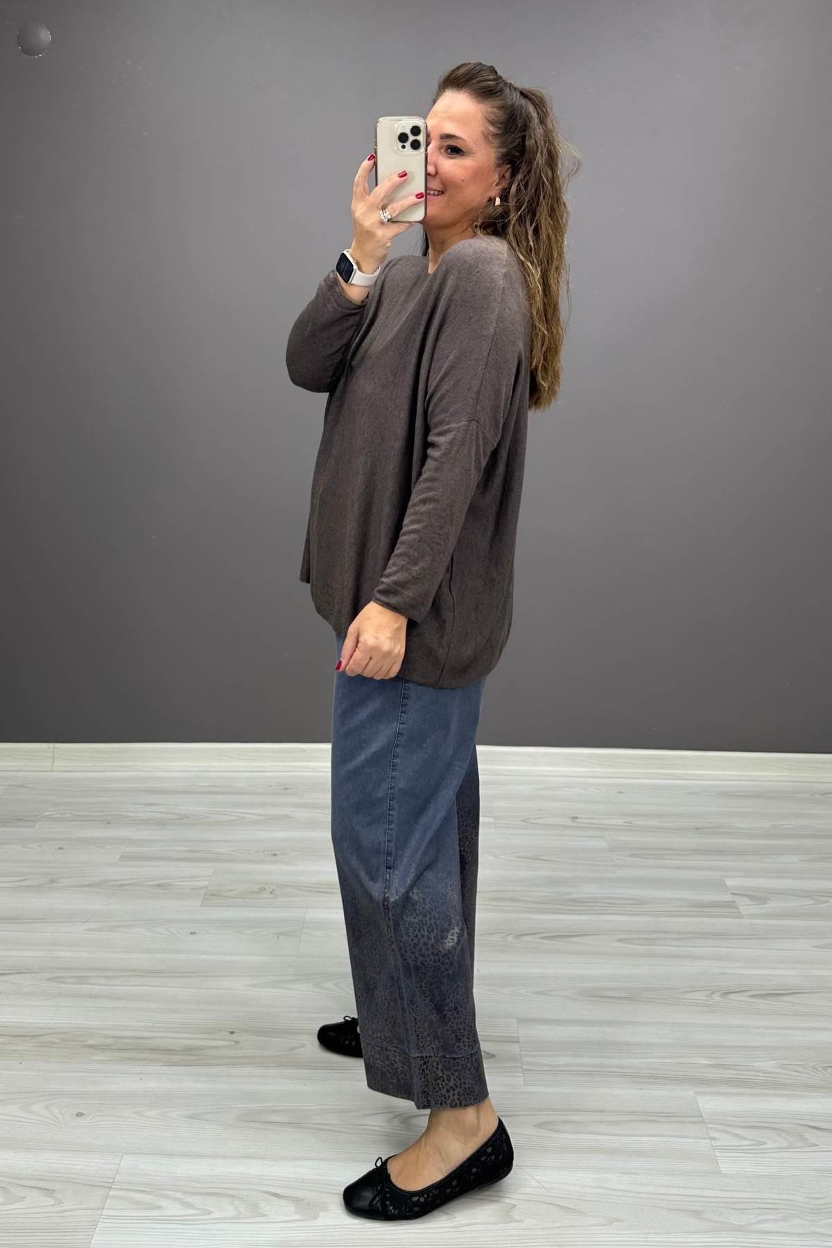 Yuvarlak Yaka Oversize Triko Bluz Kahverengi