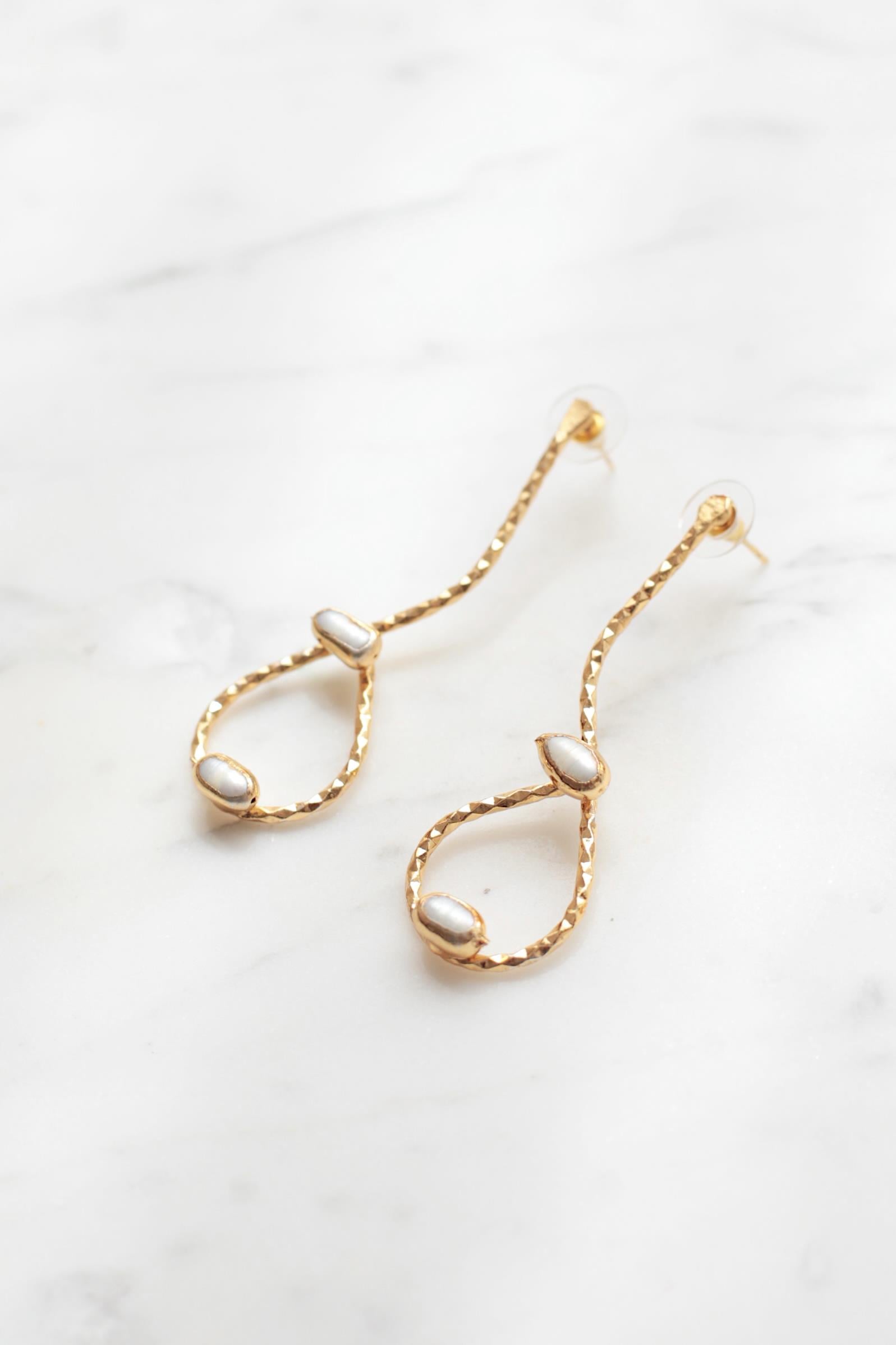 Pearl Drop No.2