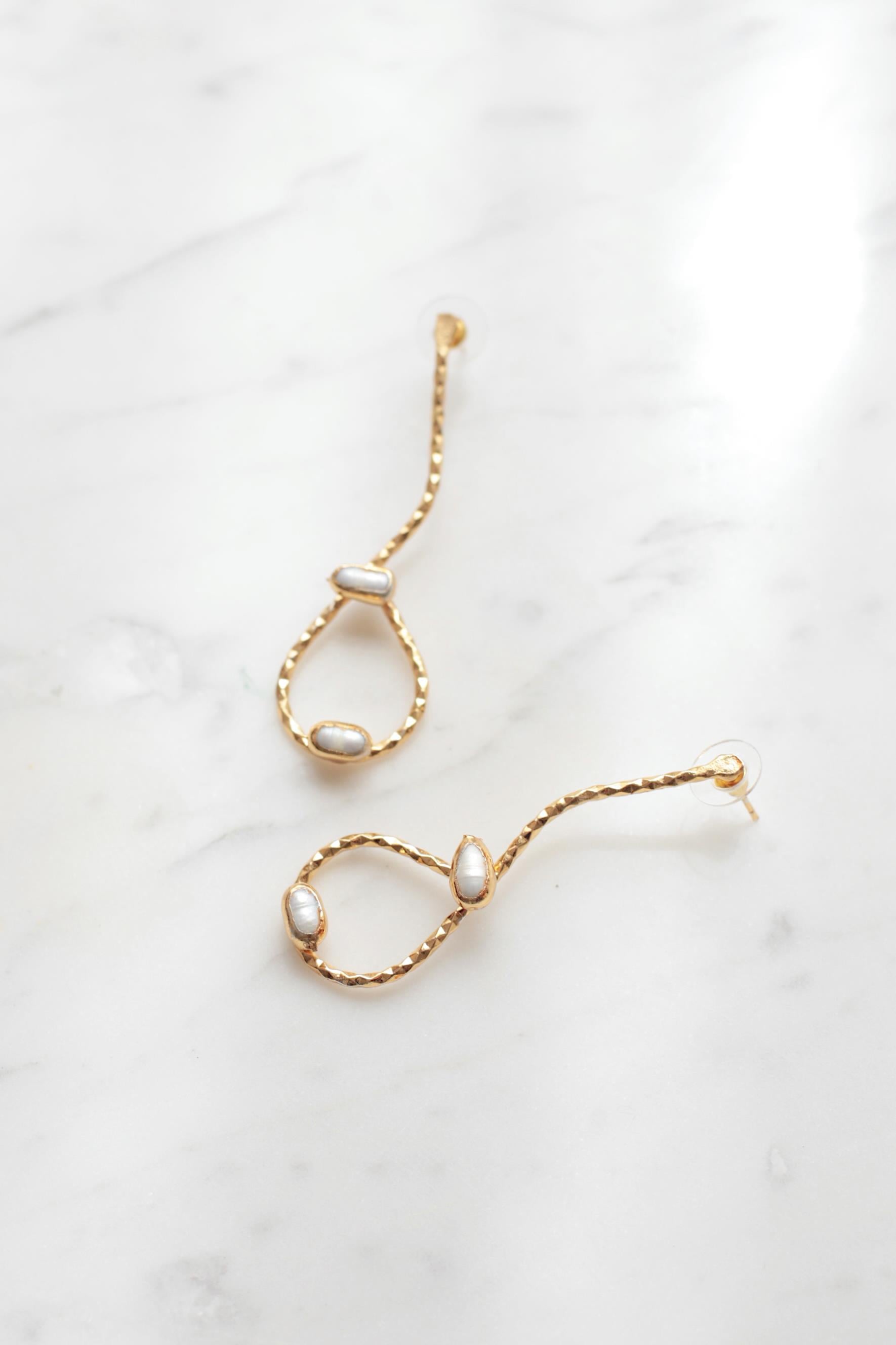 Pearl Drop No.2