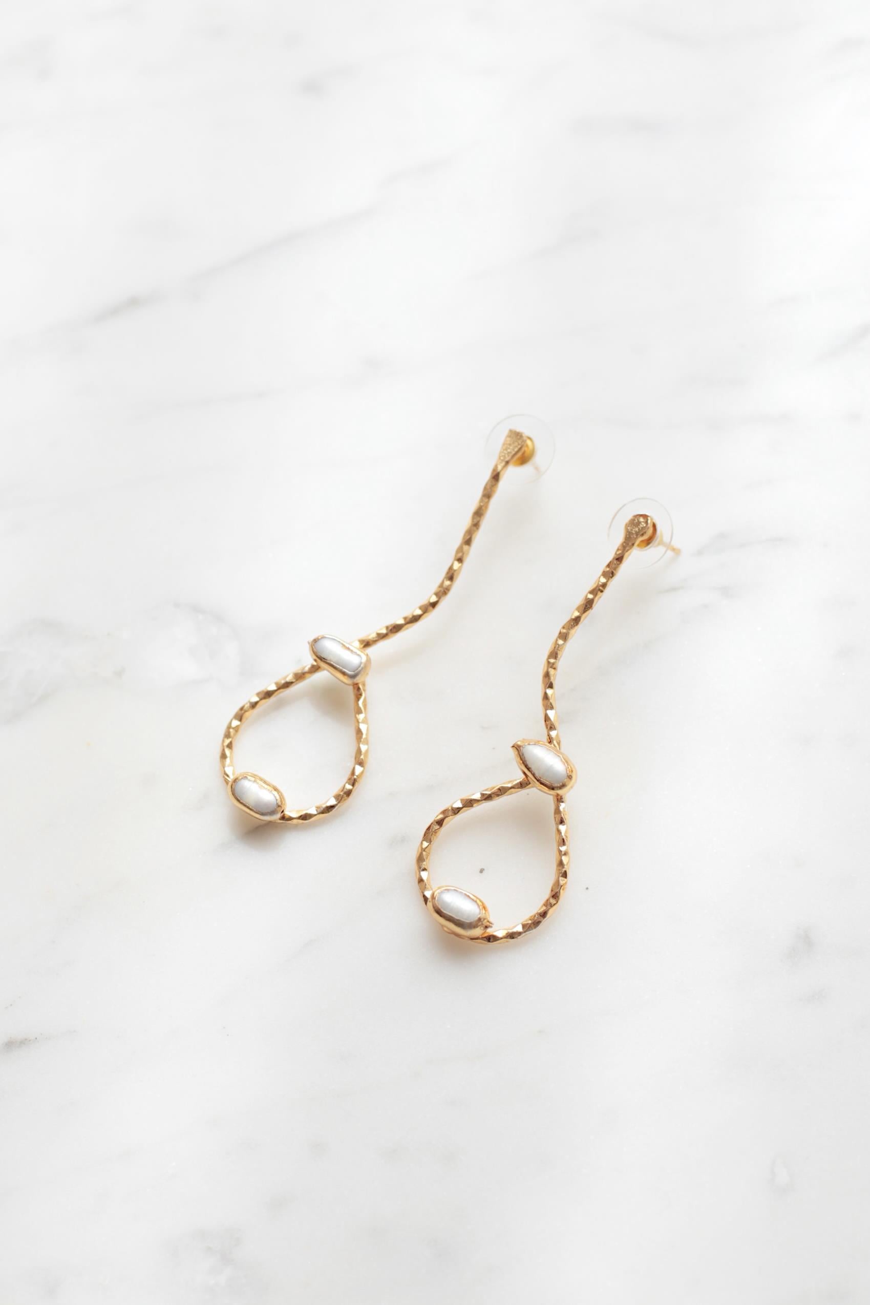 Pearl Drop No.2