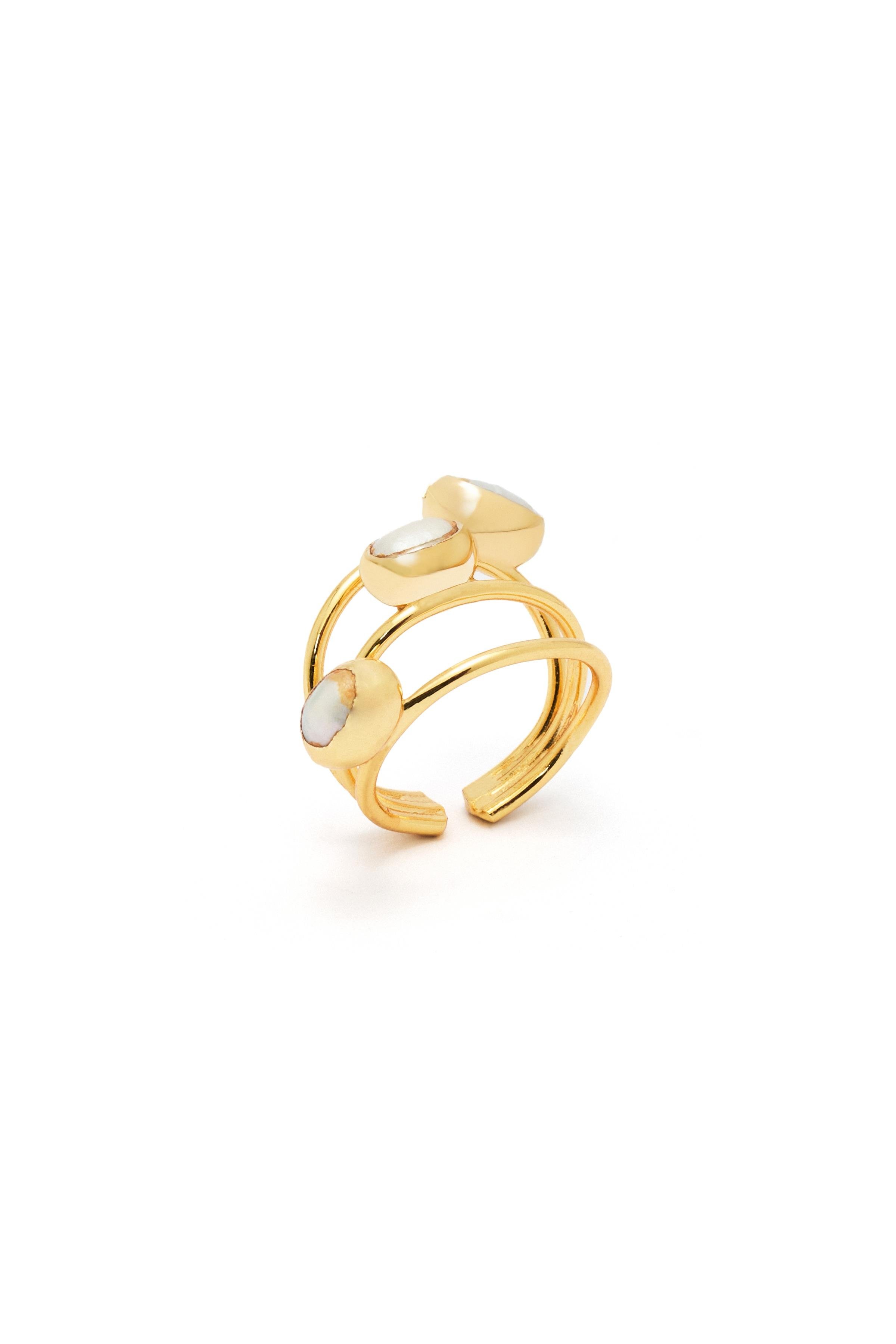 Vespara Ring