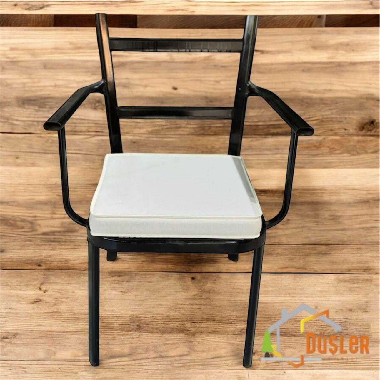 40*40 Krem Sandalye Minderi