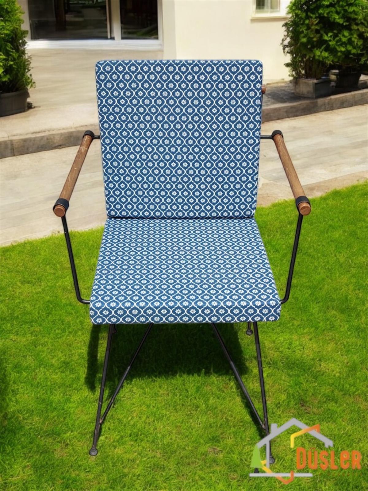 40*80 Duck Kumaş Petrol Mavisi Papatya Desenli 5 Cm lik Sırtlı Sandalye Minderi