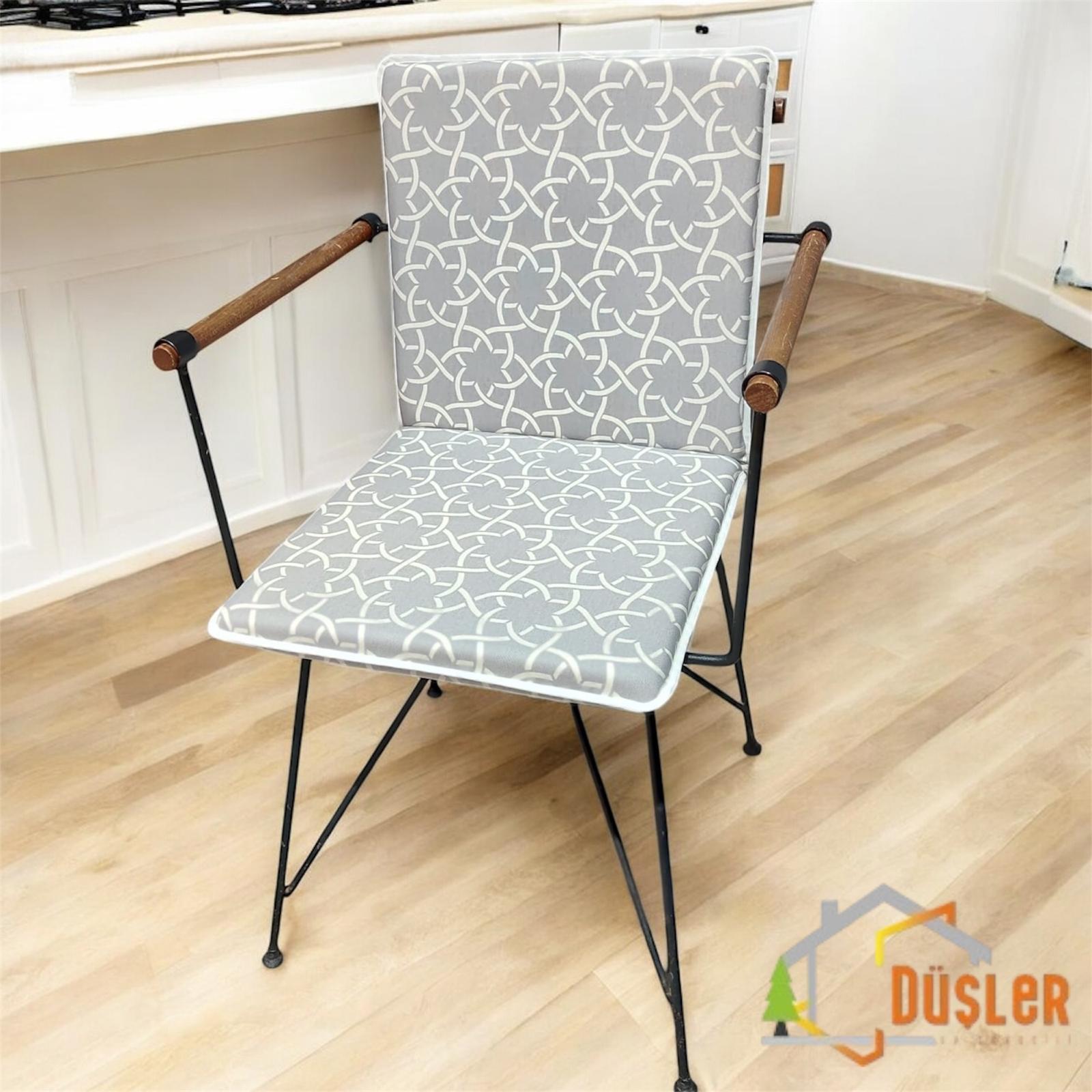 40*80 Gri Desenli 4 Cm lik Sırtlı Sandalye Minderi