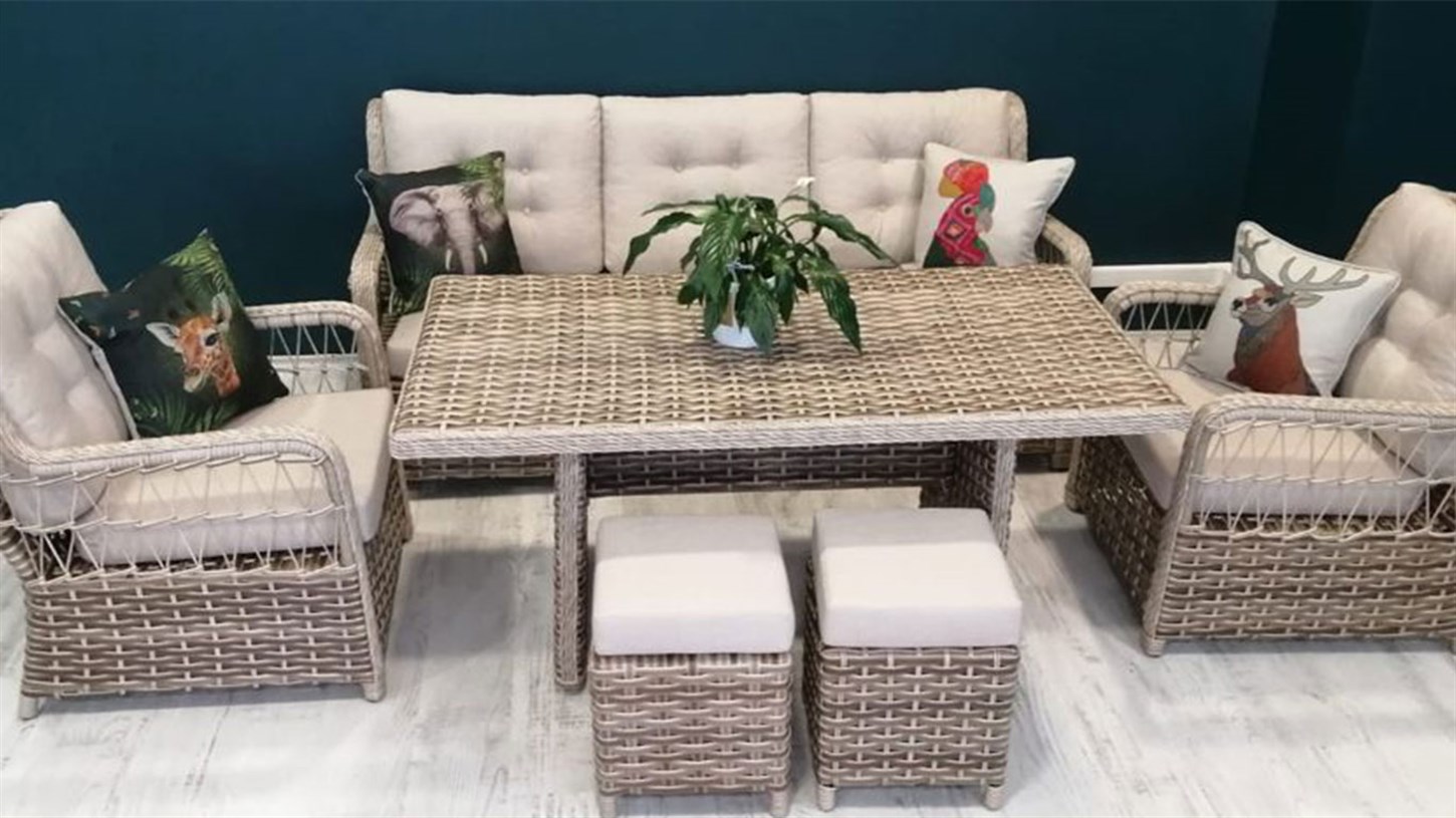 Bahçe Takım Minderi Düğmeli Bej