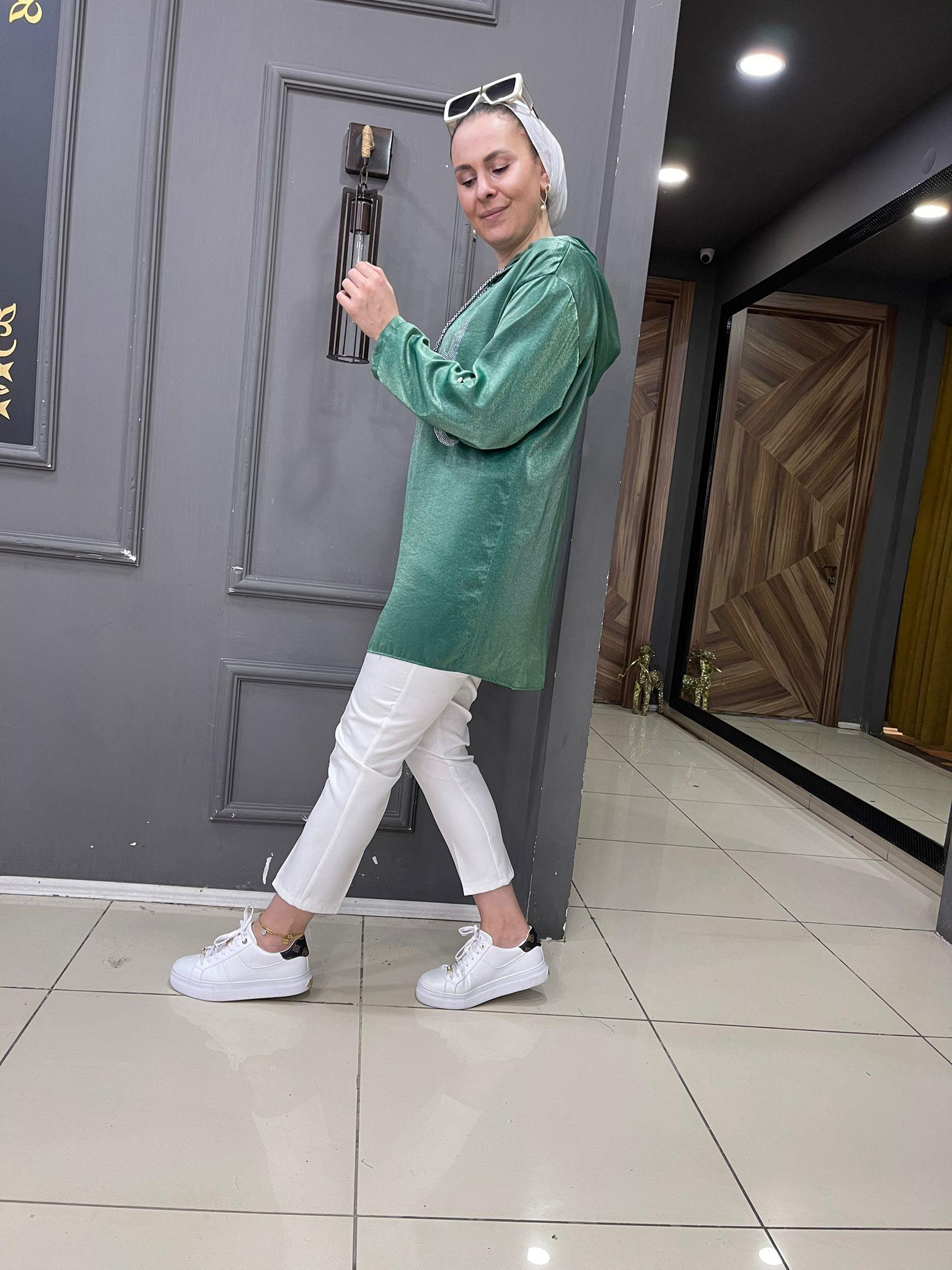 Saten Taşlı Sweat Yeşil