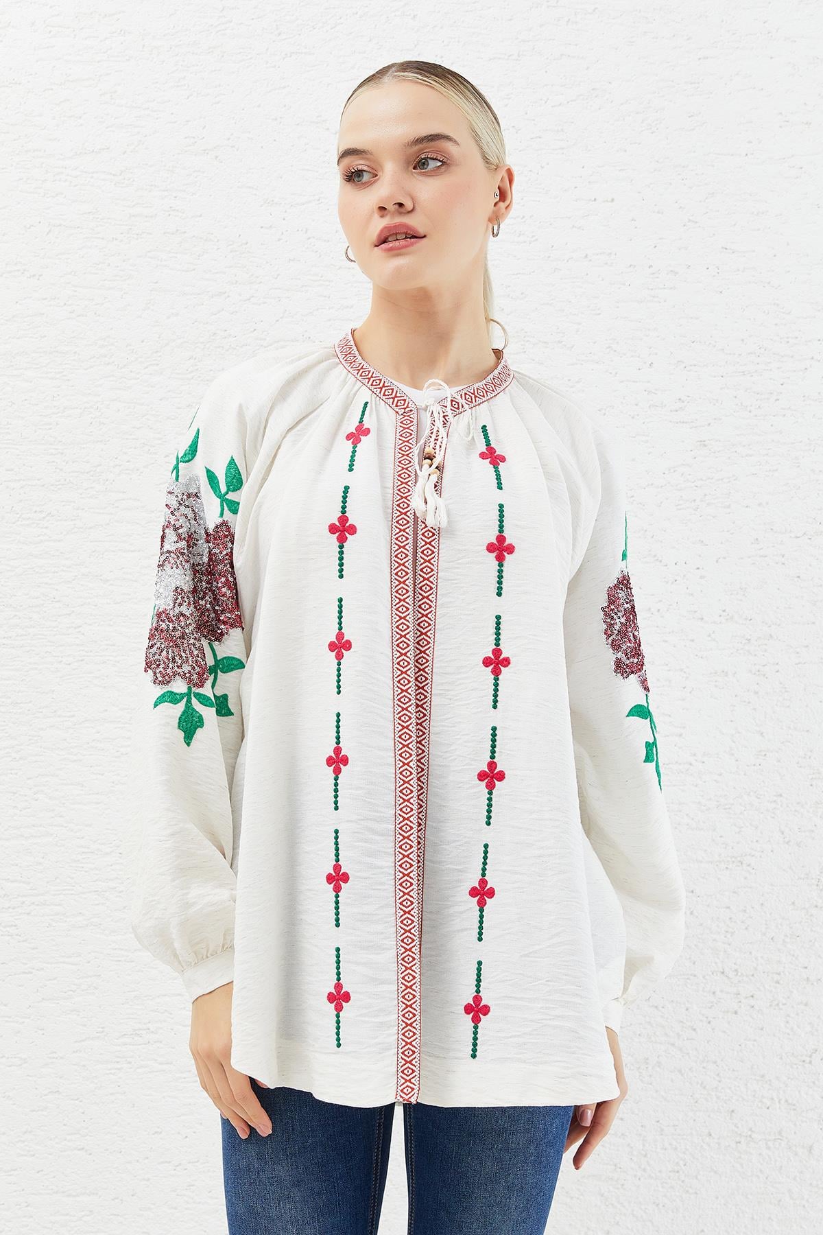 DADALİ Yakası Bağcıklı Nakışlı Kimono Ekru