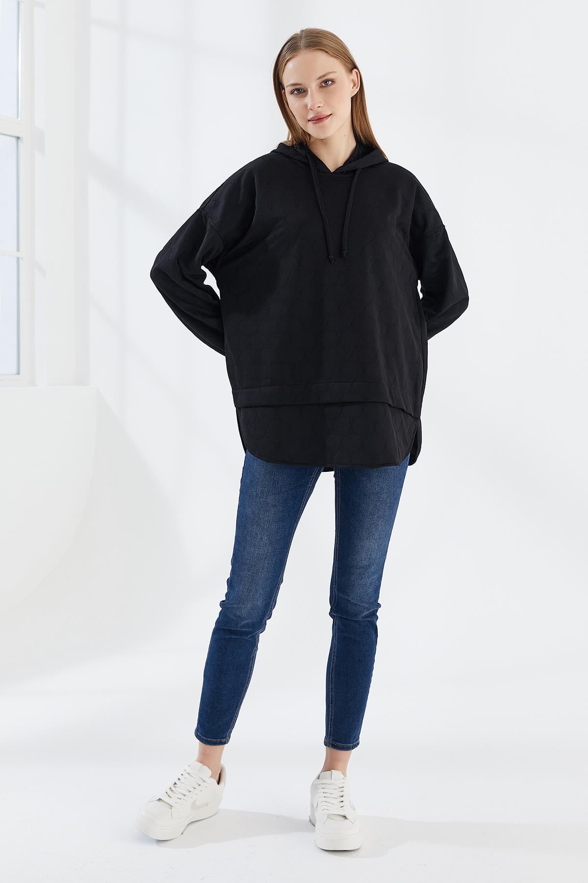 DADALİ Yuvarlak Desen Kapüşonlu Sweat Siyah