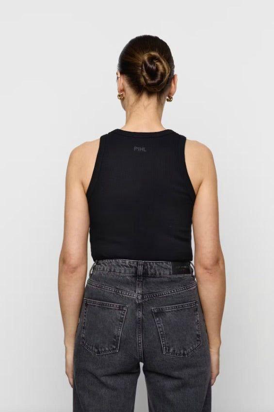 Camilla Siyah Basic Atlet