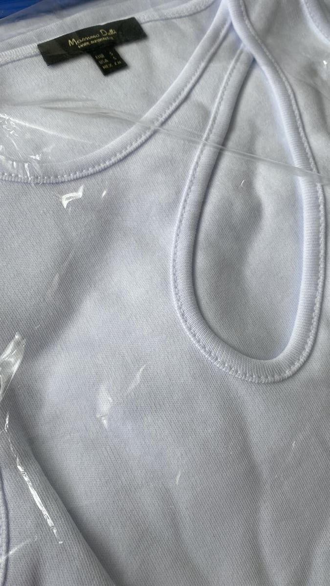 Pencere Detaylı Beyaz Bluz