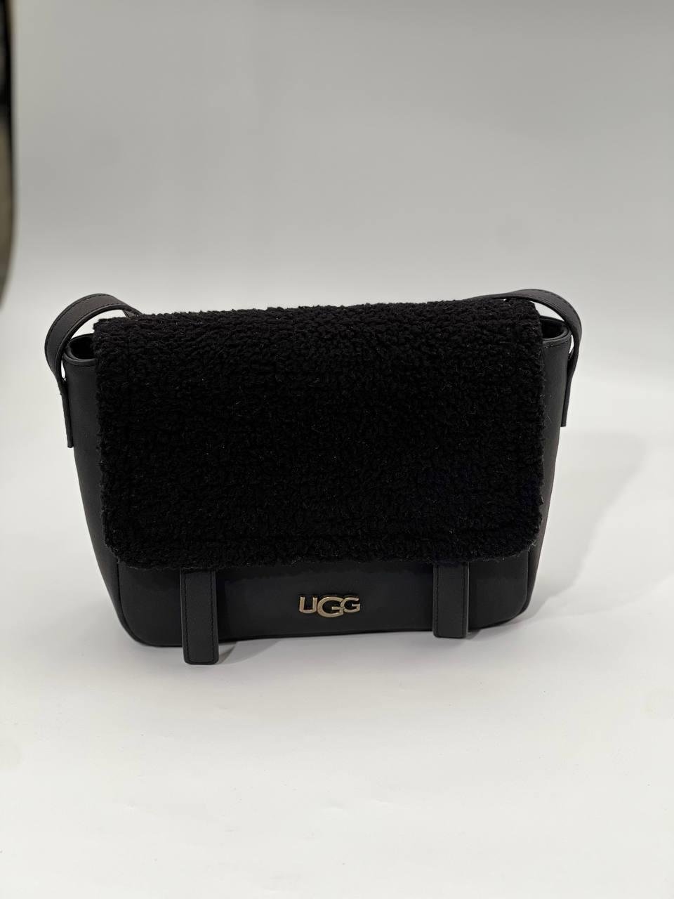 Ugg Teddy Detaylı Siyah Çanta
