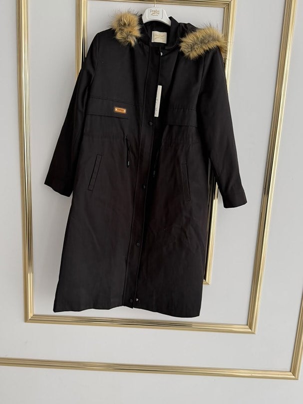 Kürk Detaylı Siyah Parka FRY