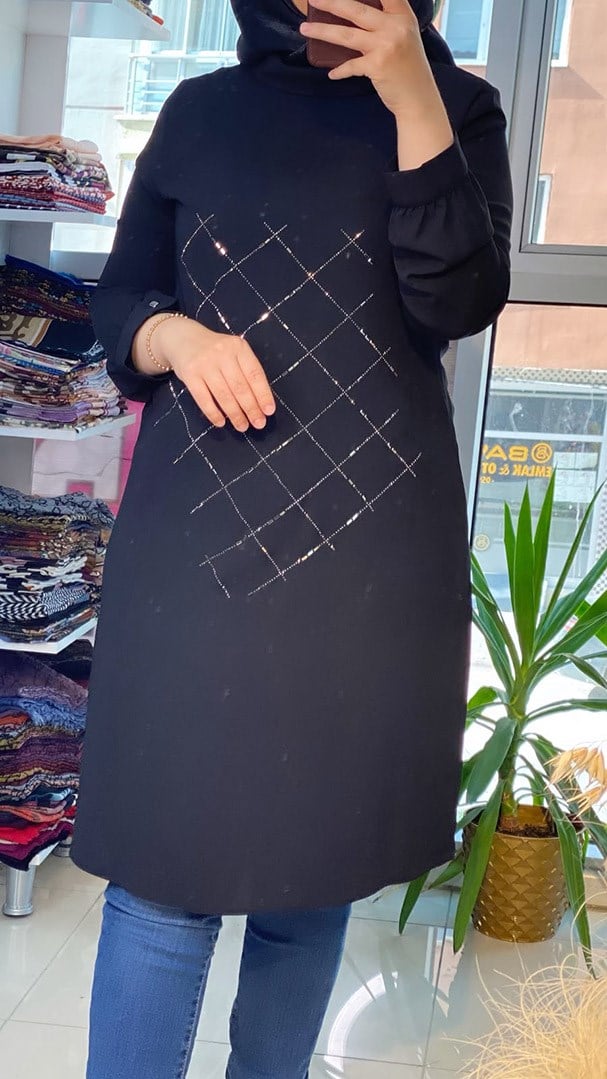 Taş Detaylı Krep Siyah Tunik FRY