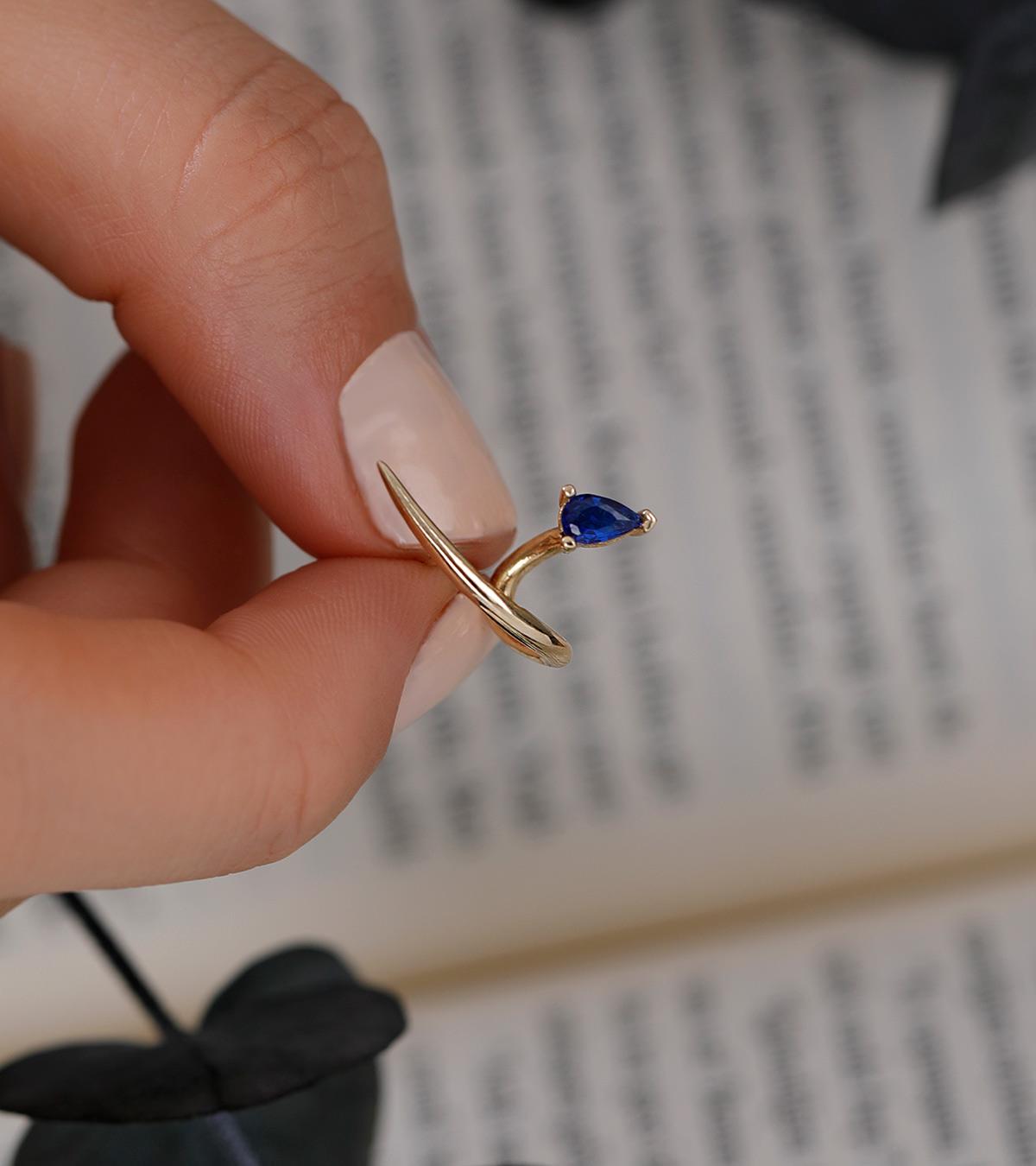 Lacivert Damla Tasarım Küpe