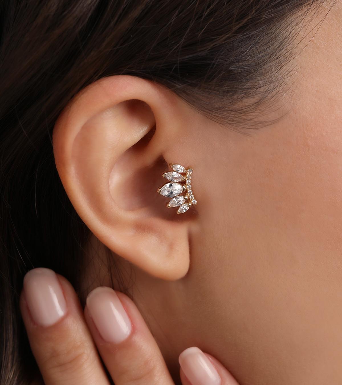 Taç Piercing (Tragus)