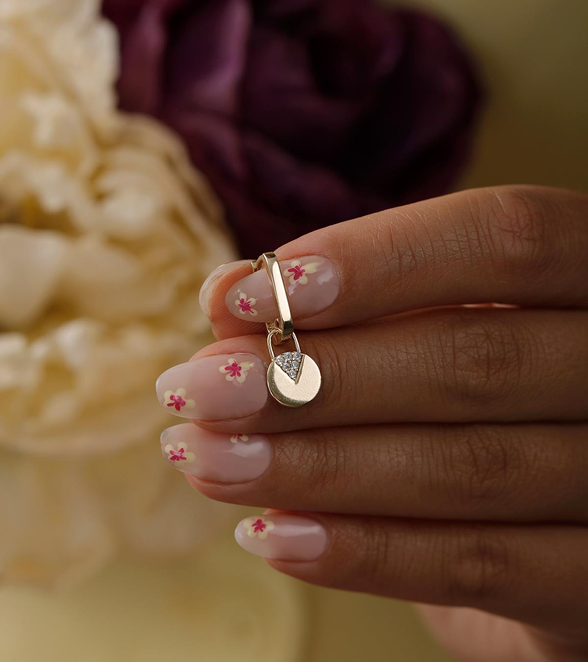 Daire Kilit Sallantılı Küpe