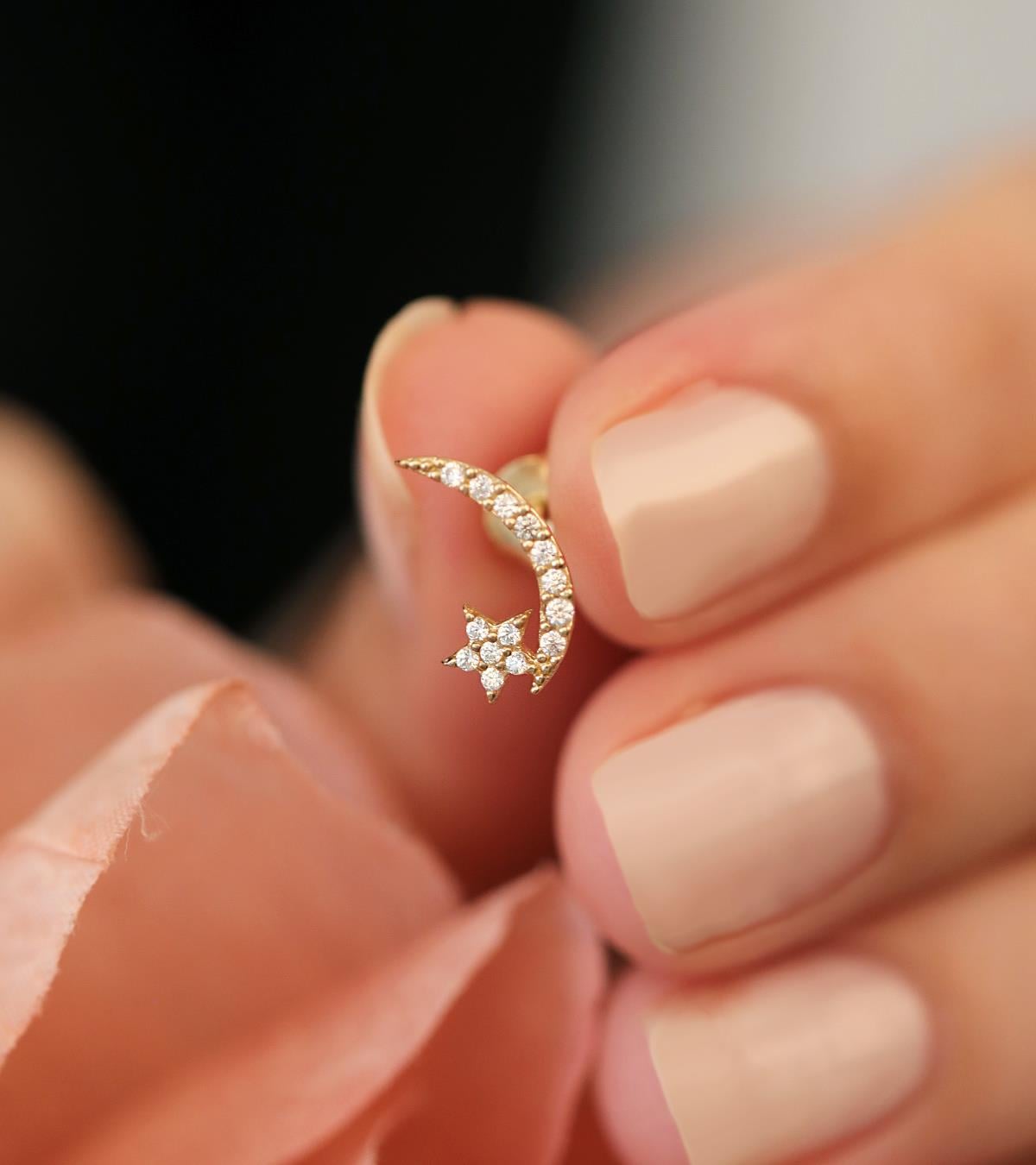 Taşlı Ay Yıldız Küpe