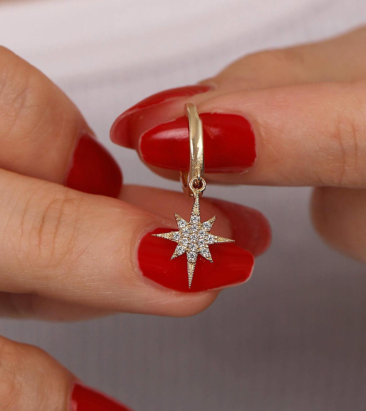 Taşlı Kutup Yıldızı Küpe