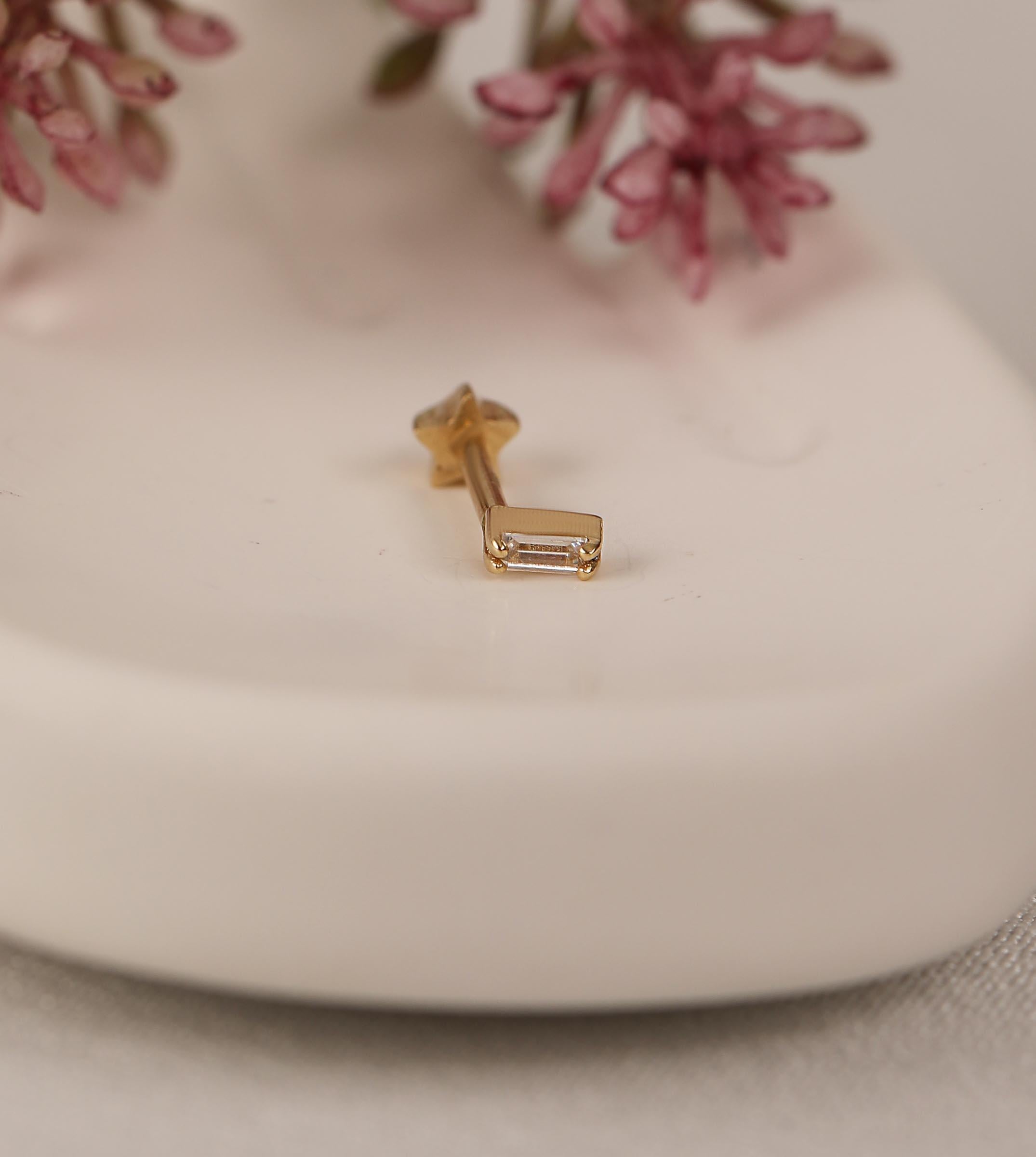 Baget Taş Piercing (Tragus)