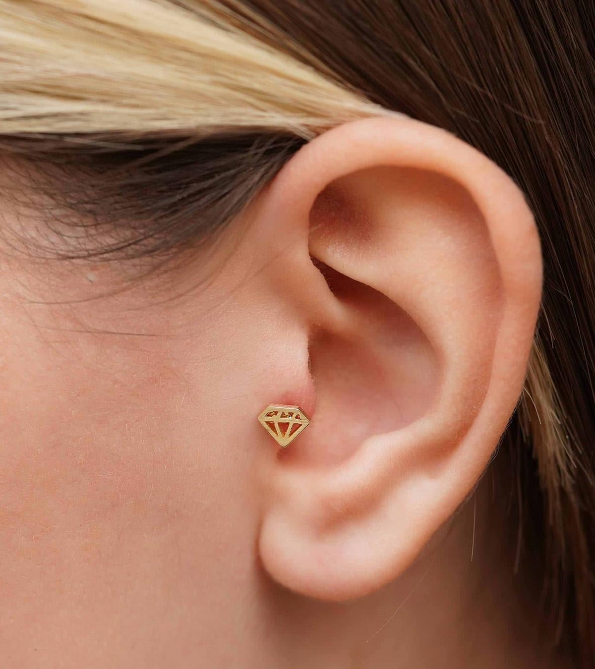 Diamond Piercing (Tragus)