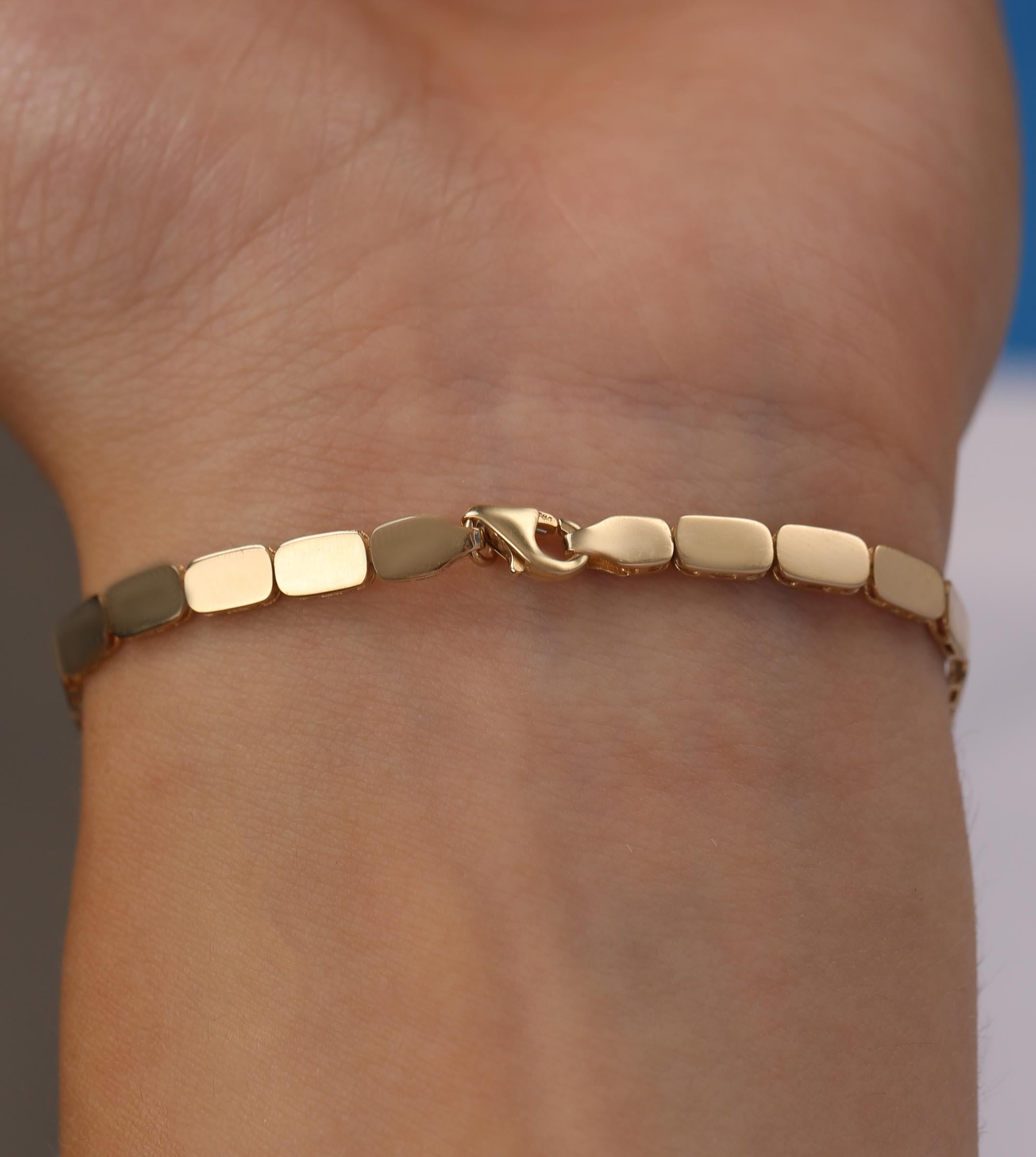 Dikdörtgen Pullu Bileklik