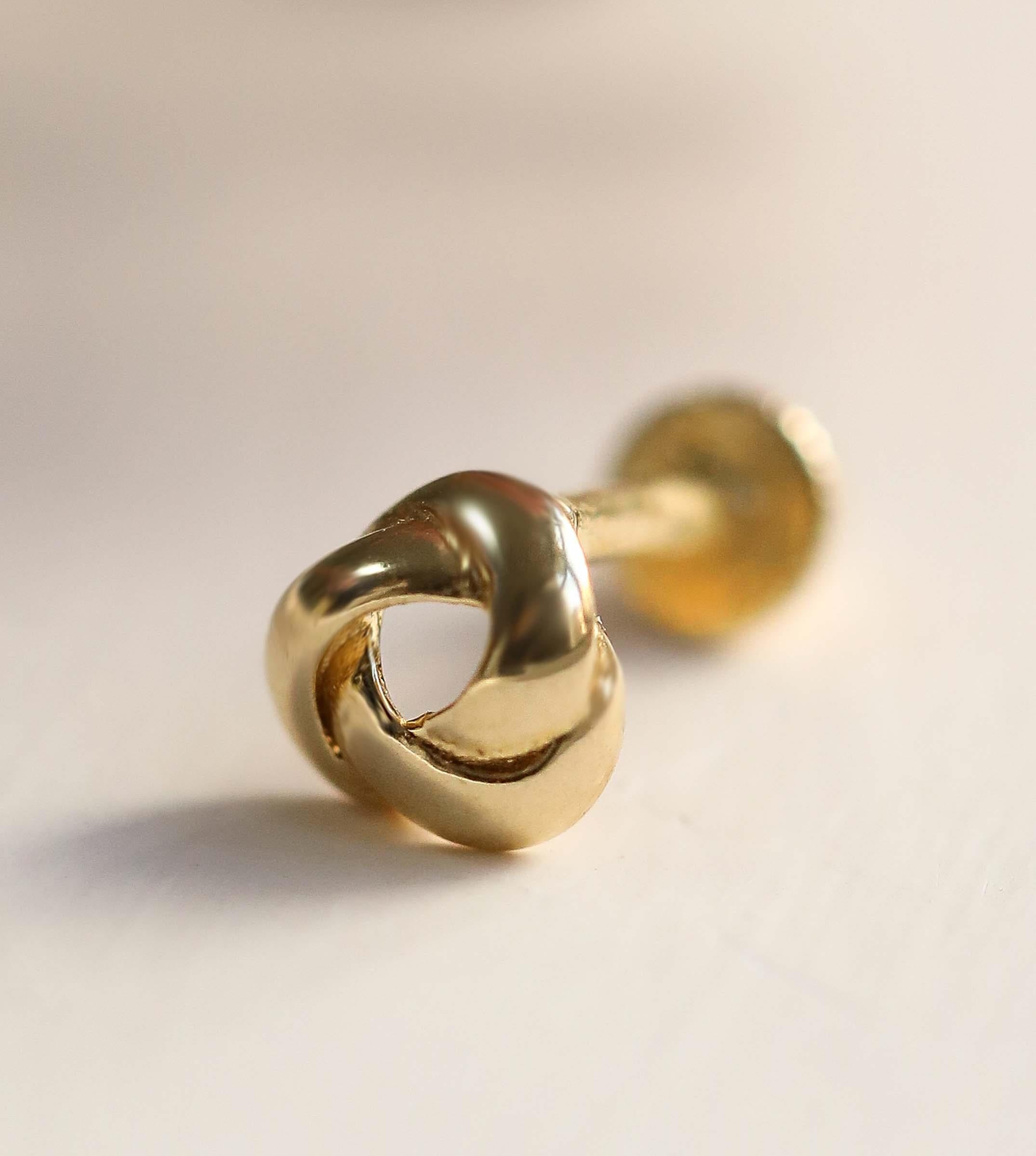 Dönence Piercing
