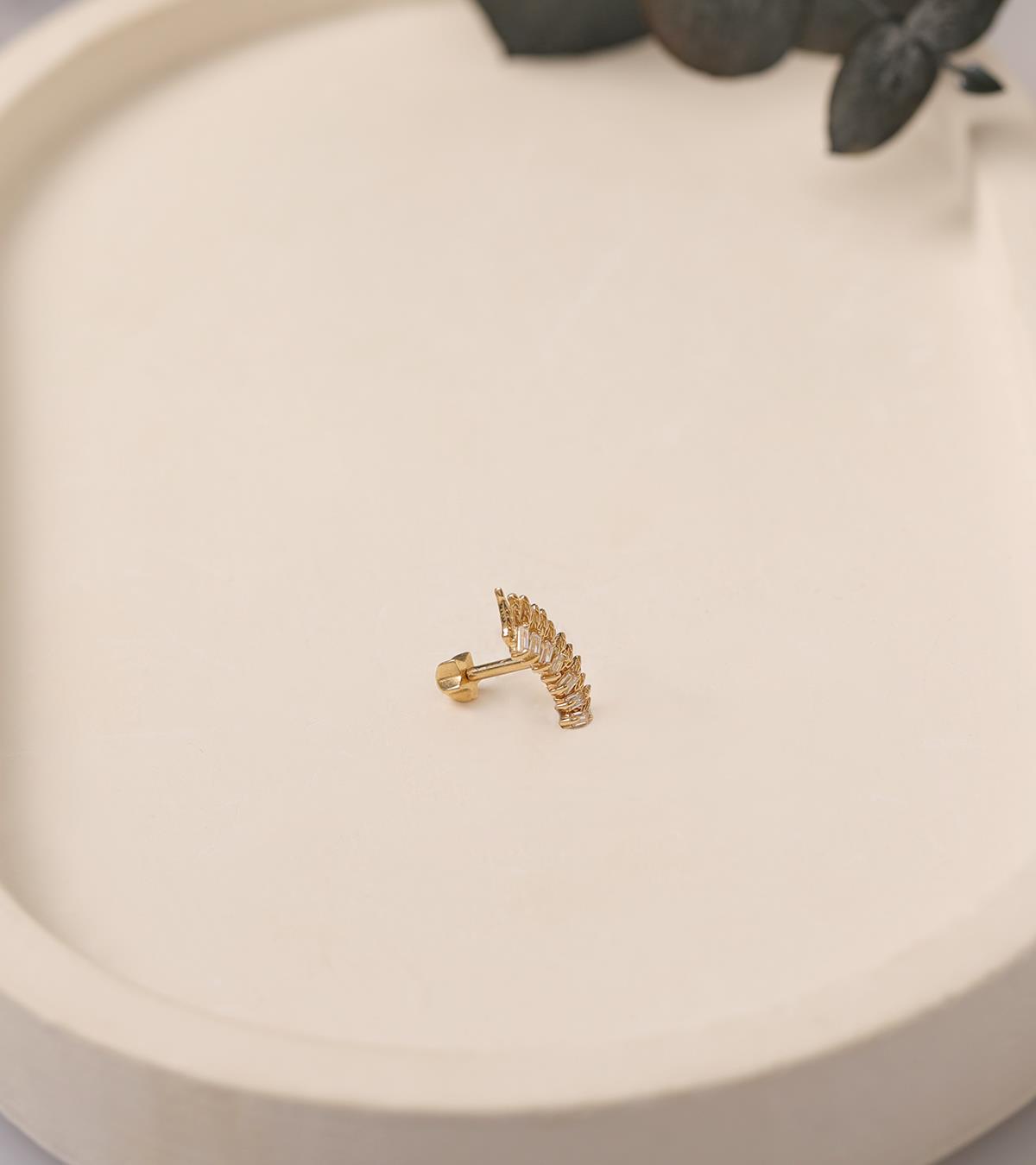Kızılderili Piercing (Tragus)