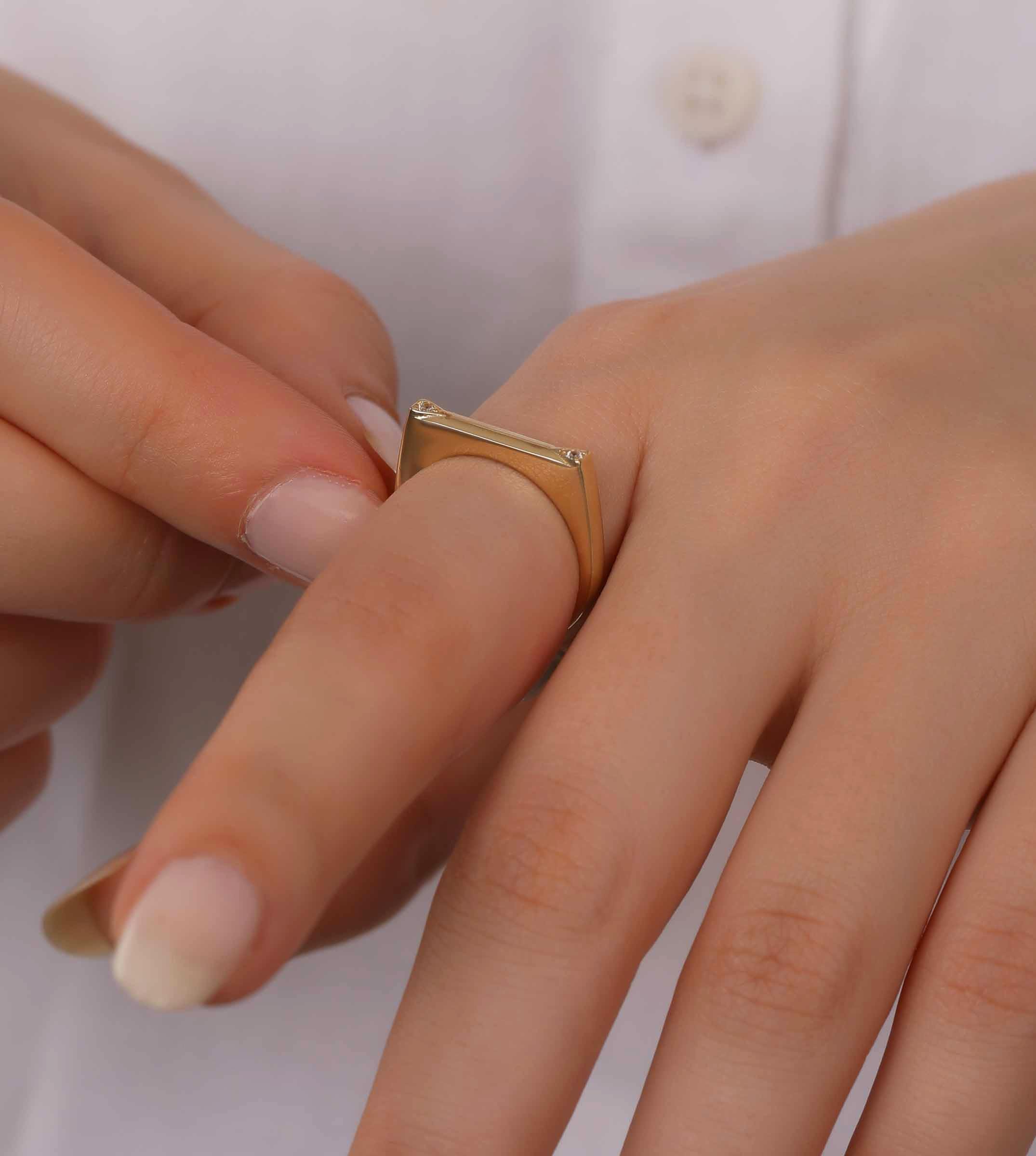 İki Taşlı Çizgi Yüzük