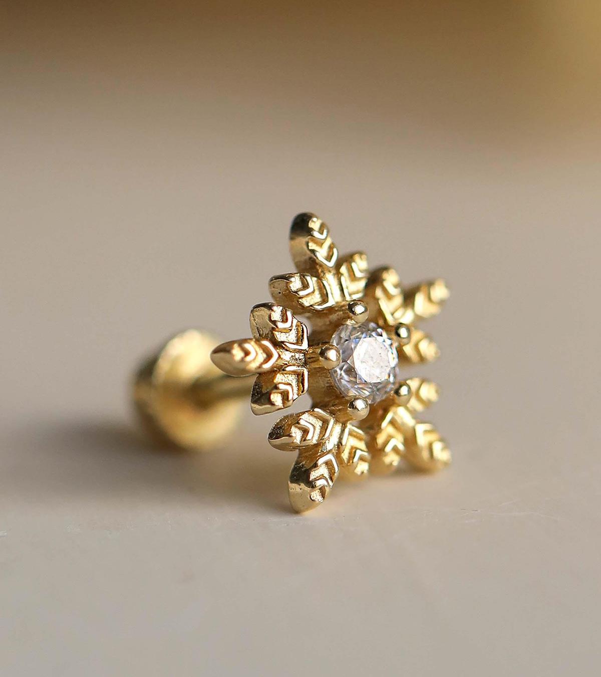 Kar Tanesi Piercing (Tragus)
