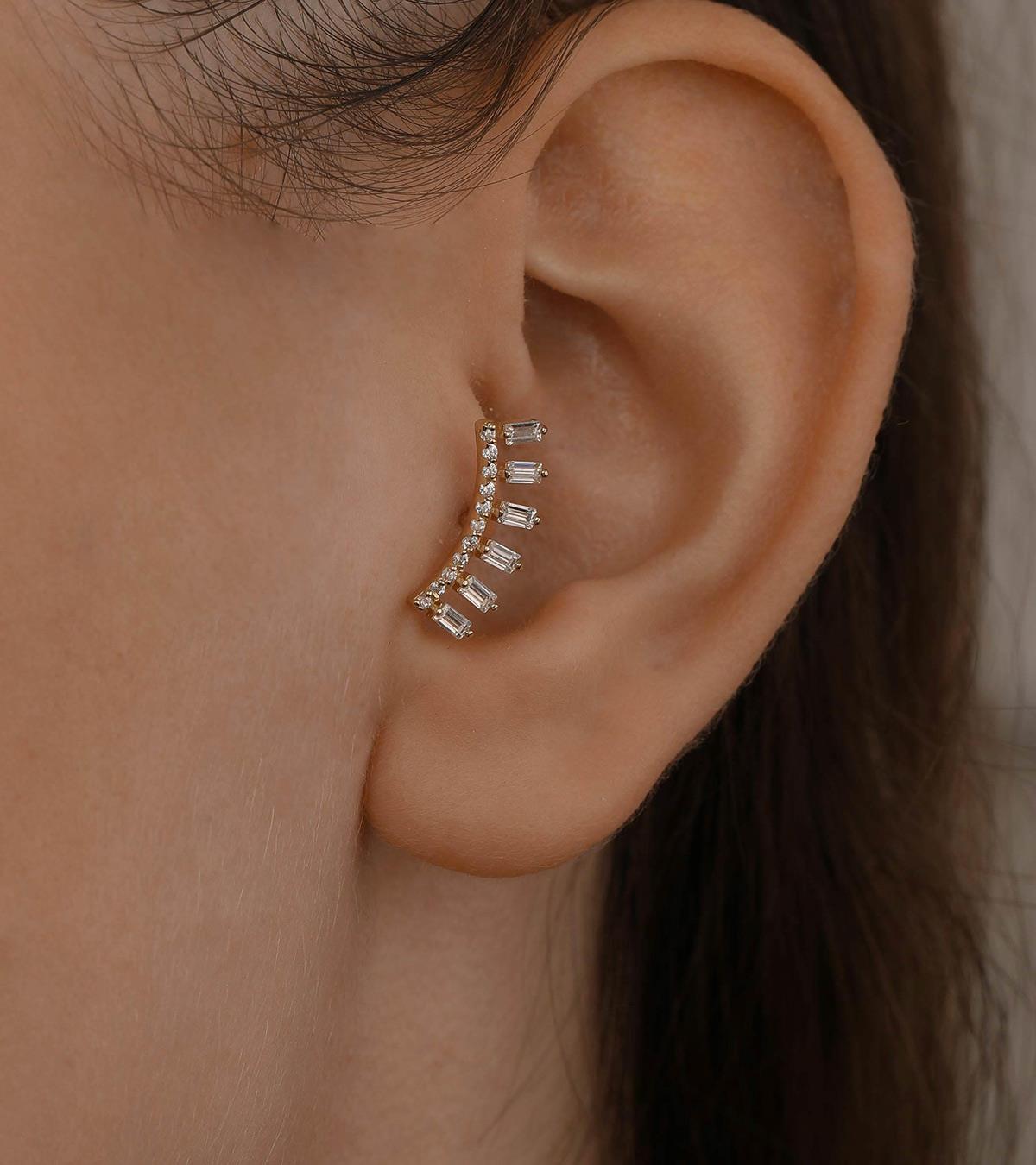 Sıralı Baget Taşlı Piercing (Tragus)