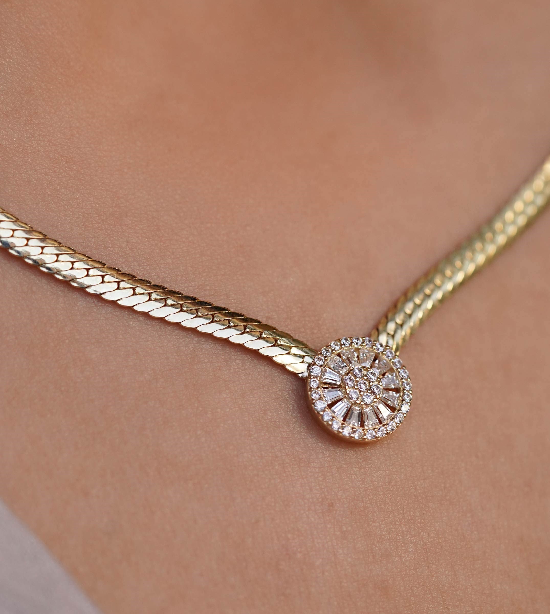 Taşlı Balık Sırtı Kolye 3mm