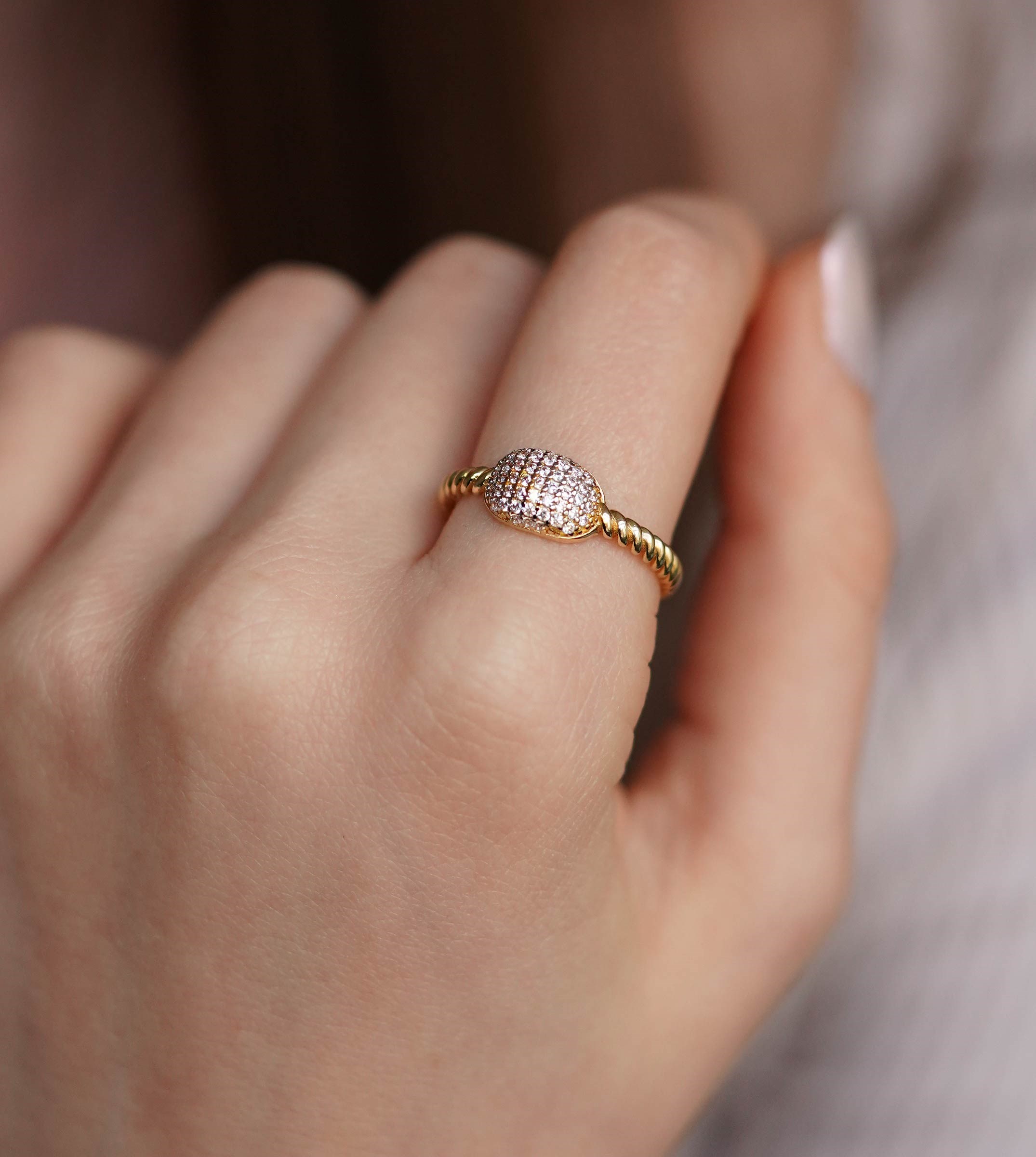 Taşlı Burgu Yüzük