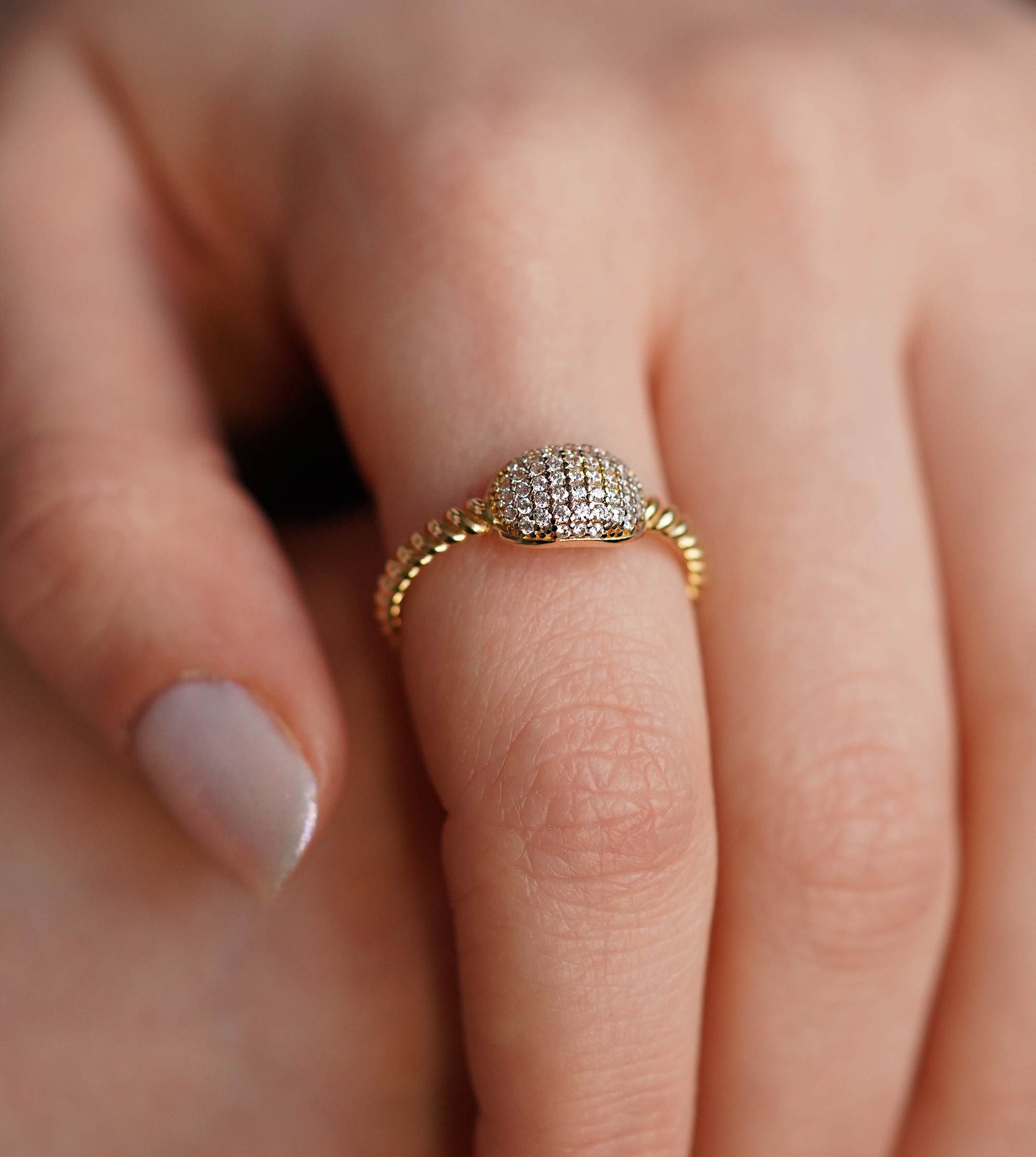 Taşlı Burgu Yüzük