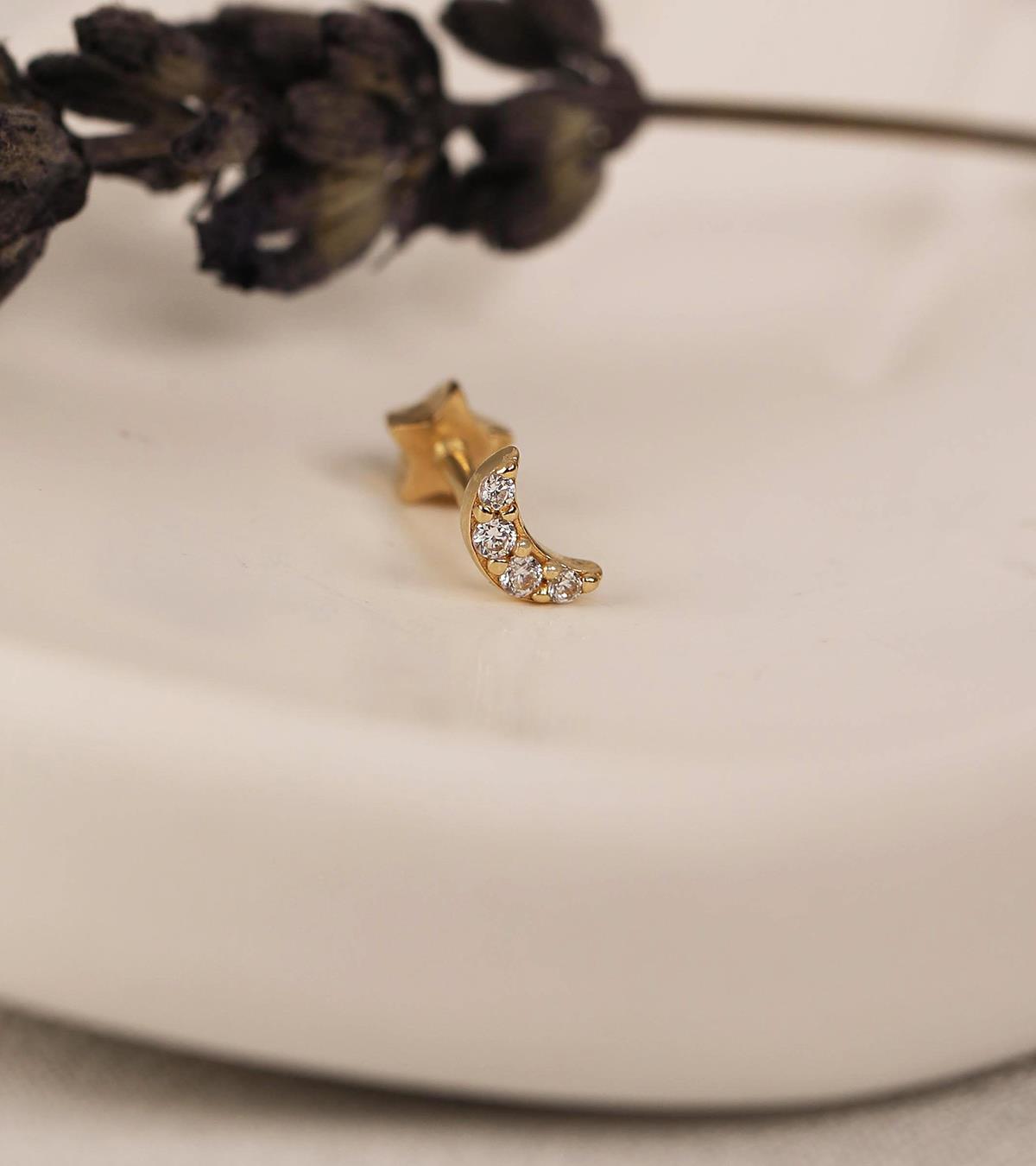Taşlı Kavala Piercing (Tragus)