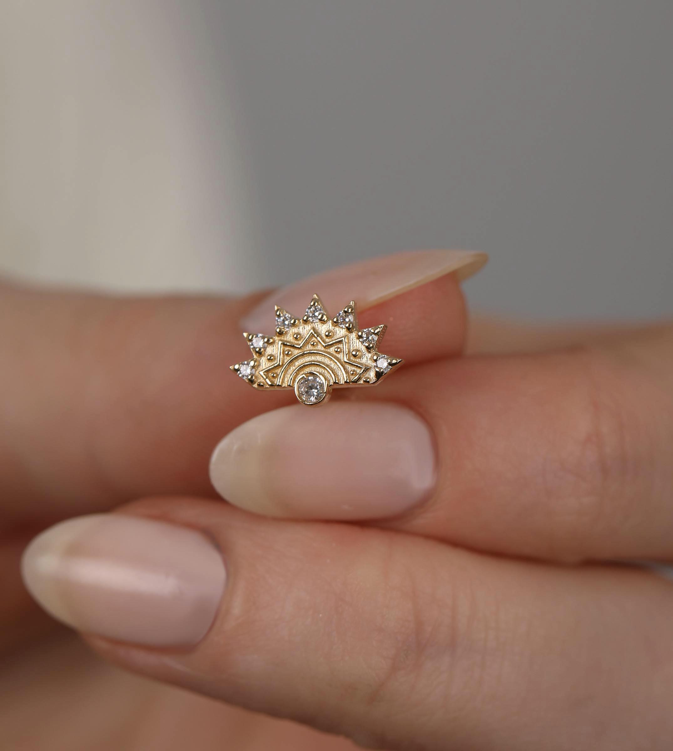Yelpaze Piercing