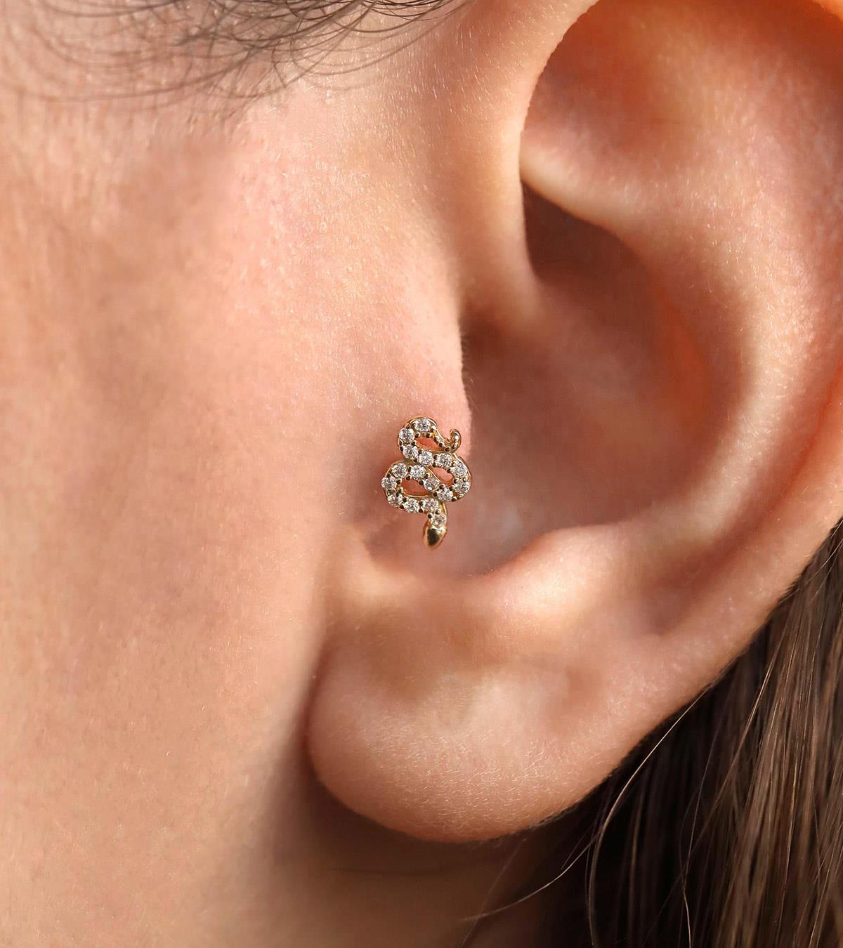 Yılan Taşlı Piercing (Tragus)