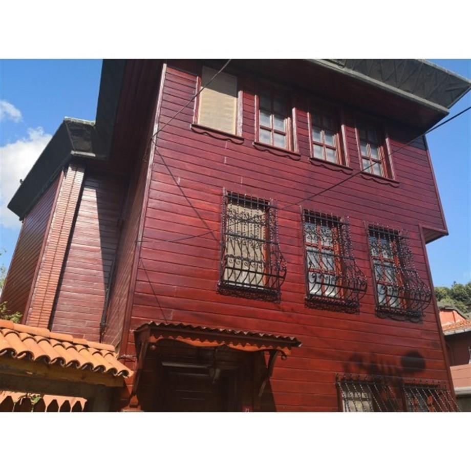 Solvent Bazlı Ahşap Koruyucular 2,5LtCLOU Nr:08 Siyah Slv Bazlı Ahşap Koruyucu 2,5LT