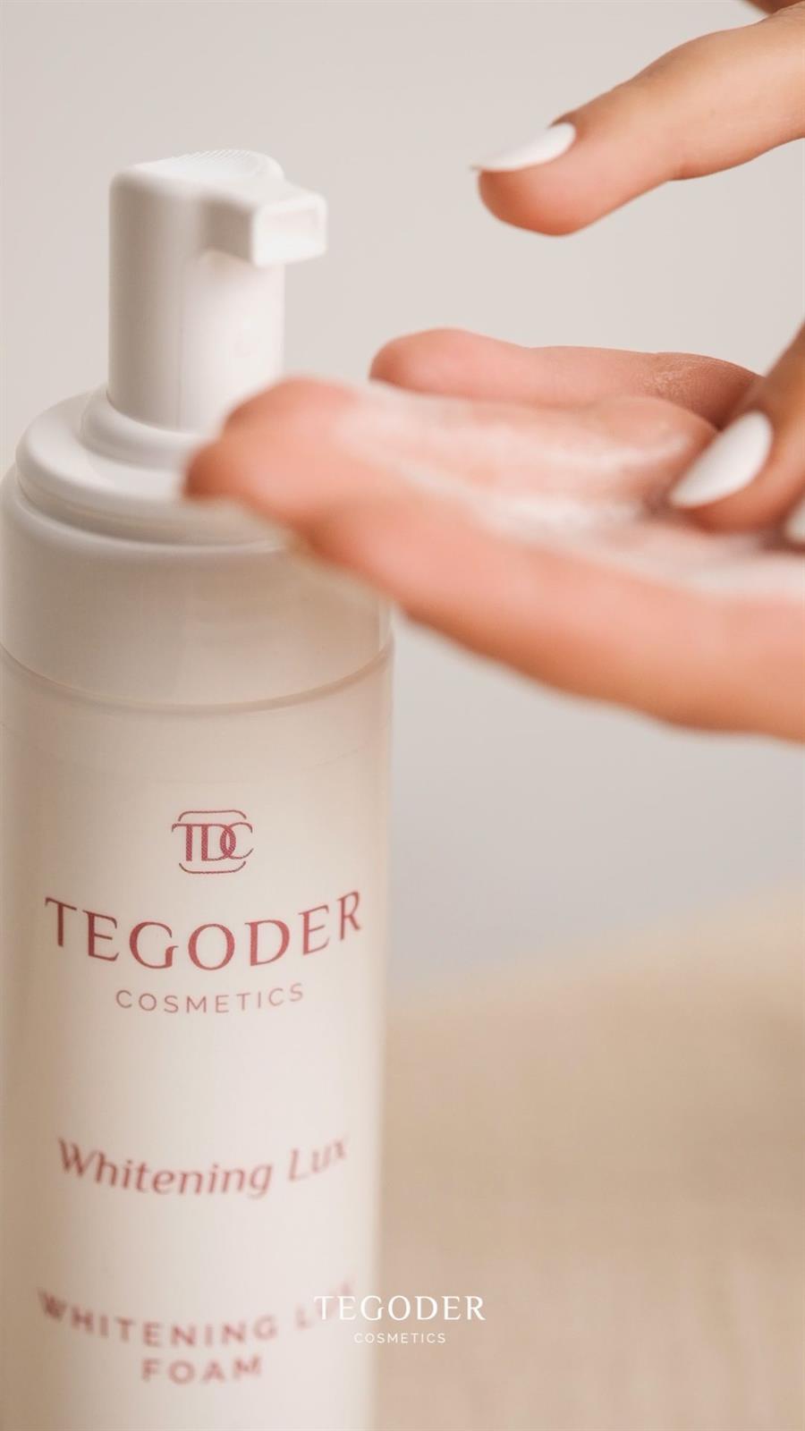 Whıtenıng Lux Foam 200 ml.