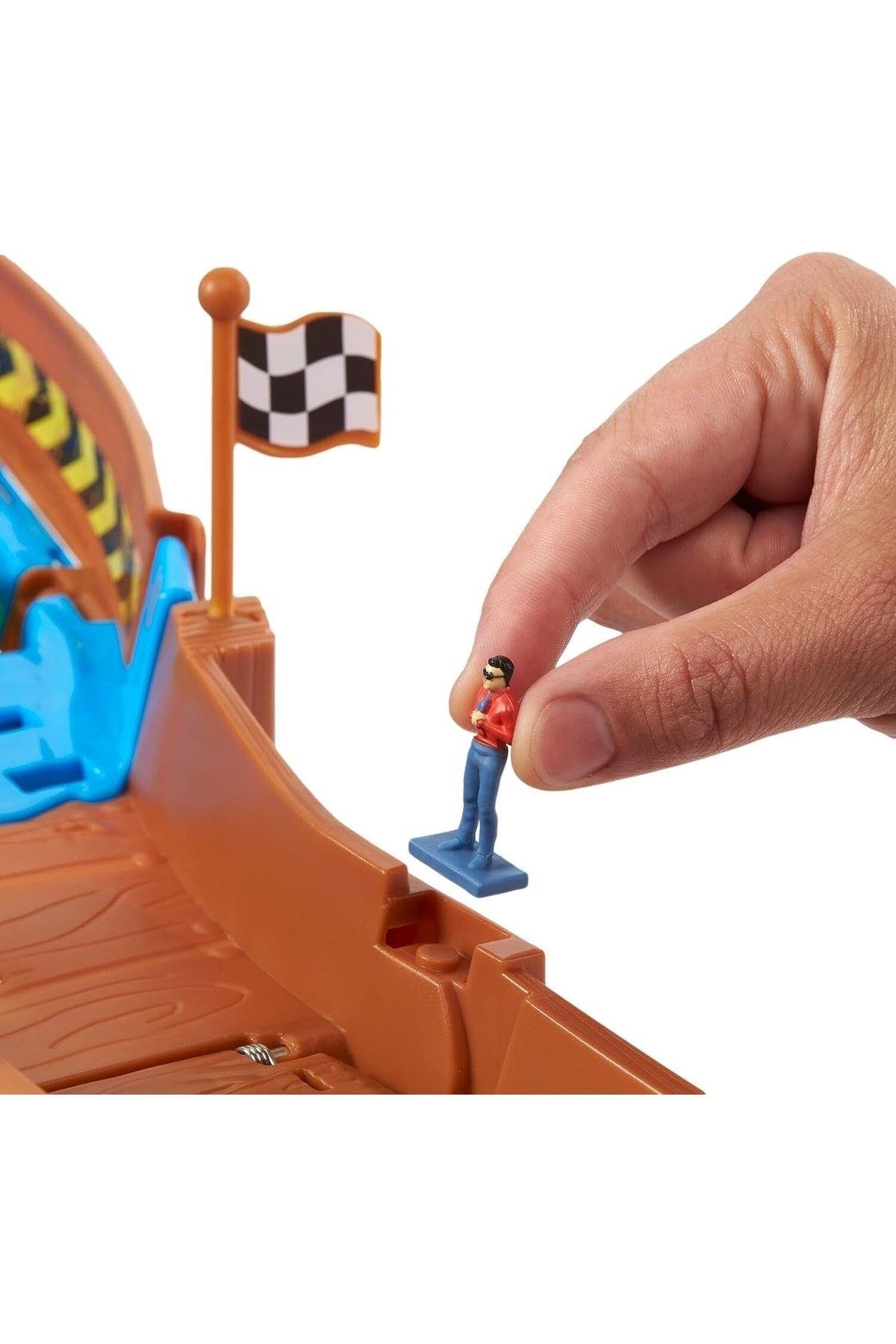 ® Monster Trucks Heyecanlı Yarışlar Oyun Seti | HGV12-Araba Garaj ve Setleri