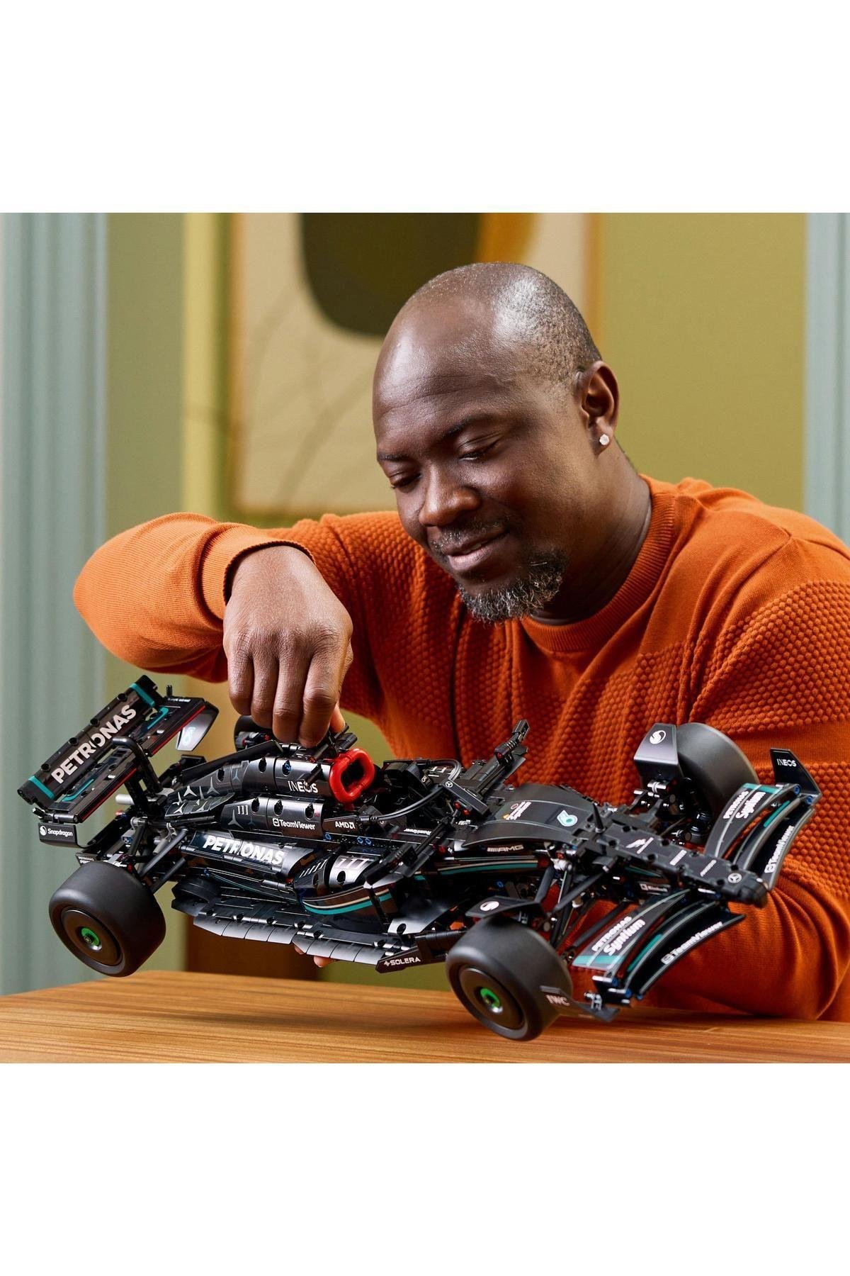 ® Technic Mercedes-AMG F1 W14 E Performance 42171- 18 Yaş ve Üzeri İçin Yapım Seti (1642 Parça)-Lego Technic