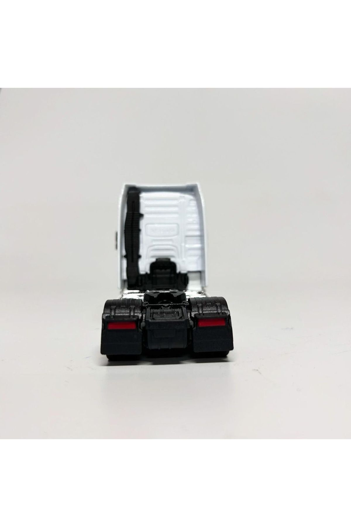 1:64 Metal Volvo FH Tır Kupası-Maket Araçlar