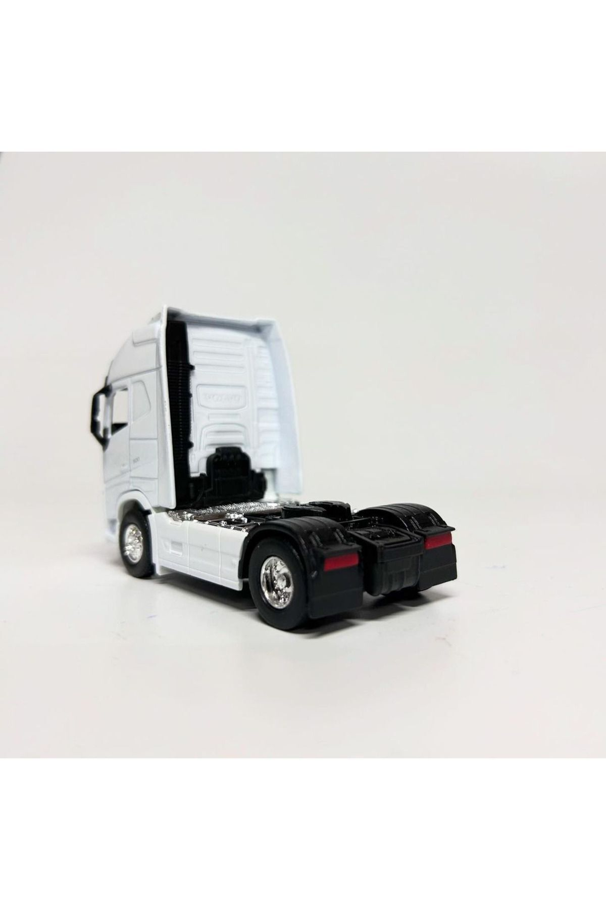 1:64 Metal Volvo FH Tır Kupası-Maket Araçlar