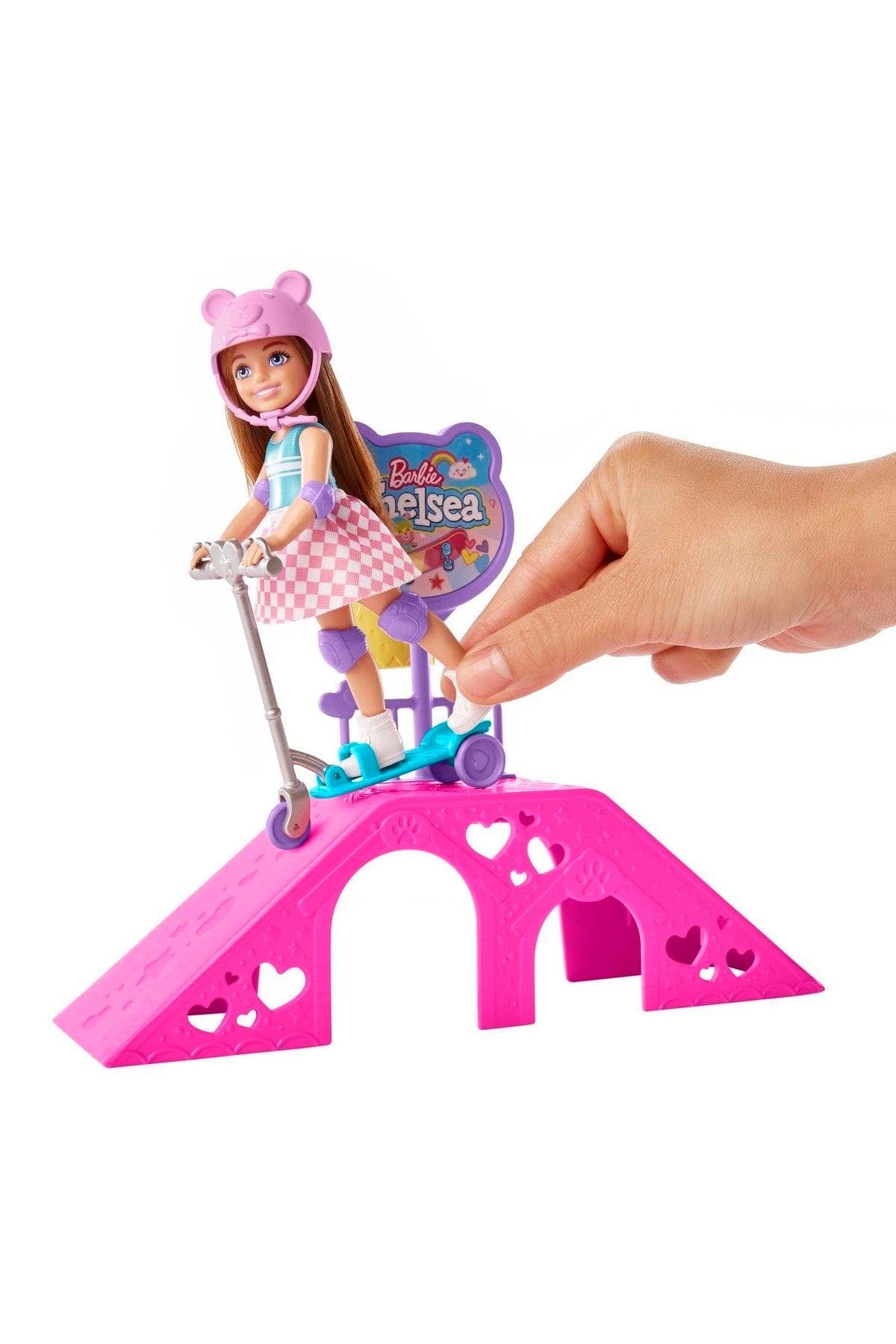 Barbie Chelsea Kaykay Parkı-Oyuncak Bebekler