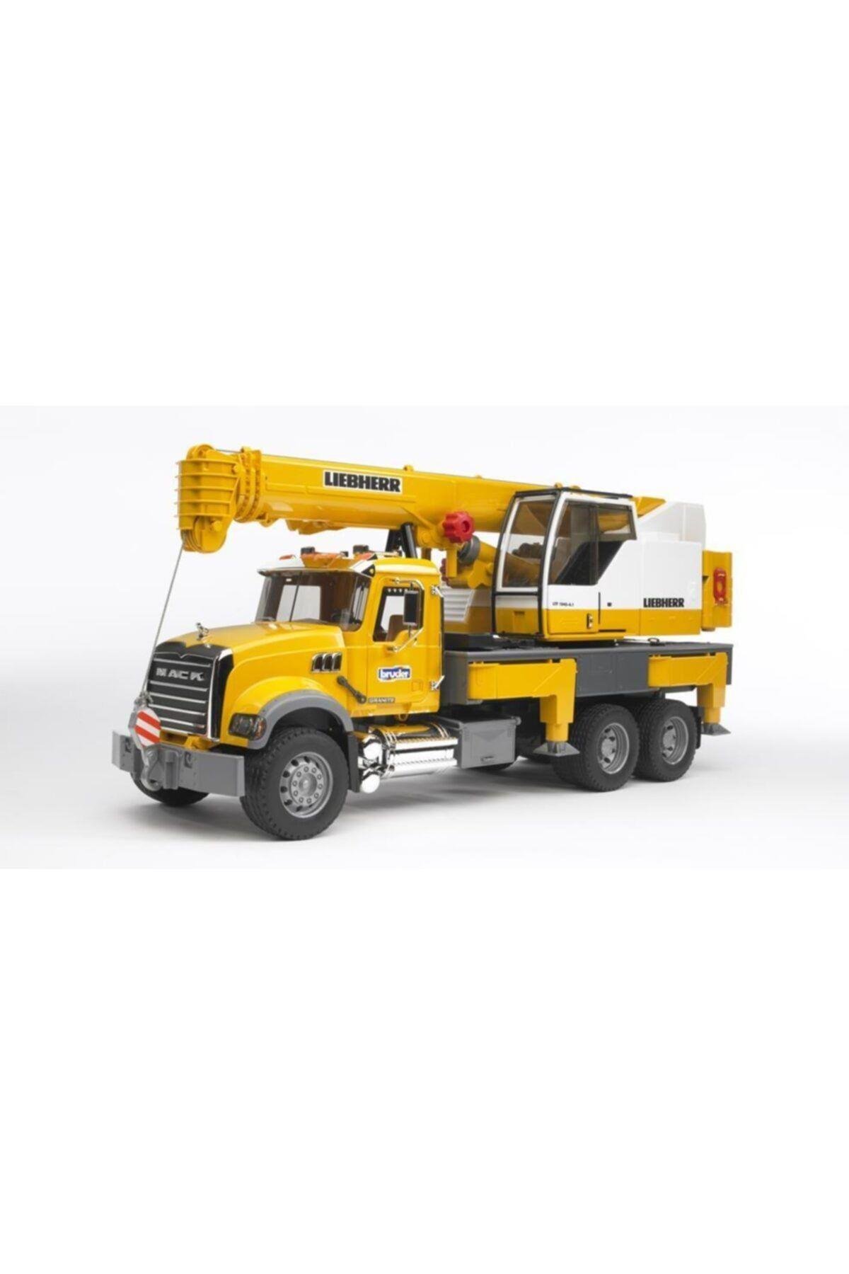 Bruder Mack Granite Vinçli Kamyon Br02818-Oyuncak Arabalar ve Kamyonlar