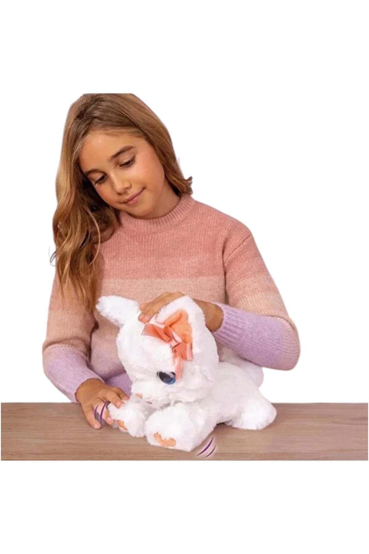CLUB PETZ 907737 PELÜŞ SEVİMLİ KEDİCİK BELLA FONKSİYONLU HAREKETLİ SESLİ 18M+-Hayvan Figürleri