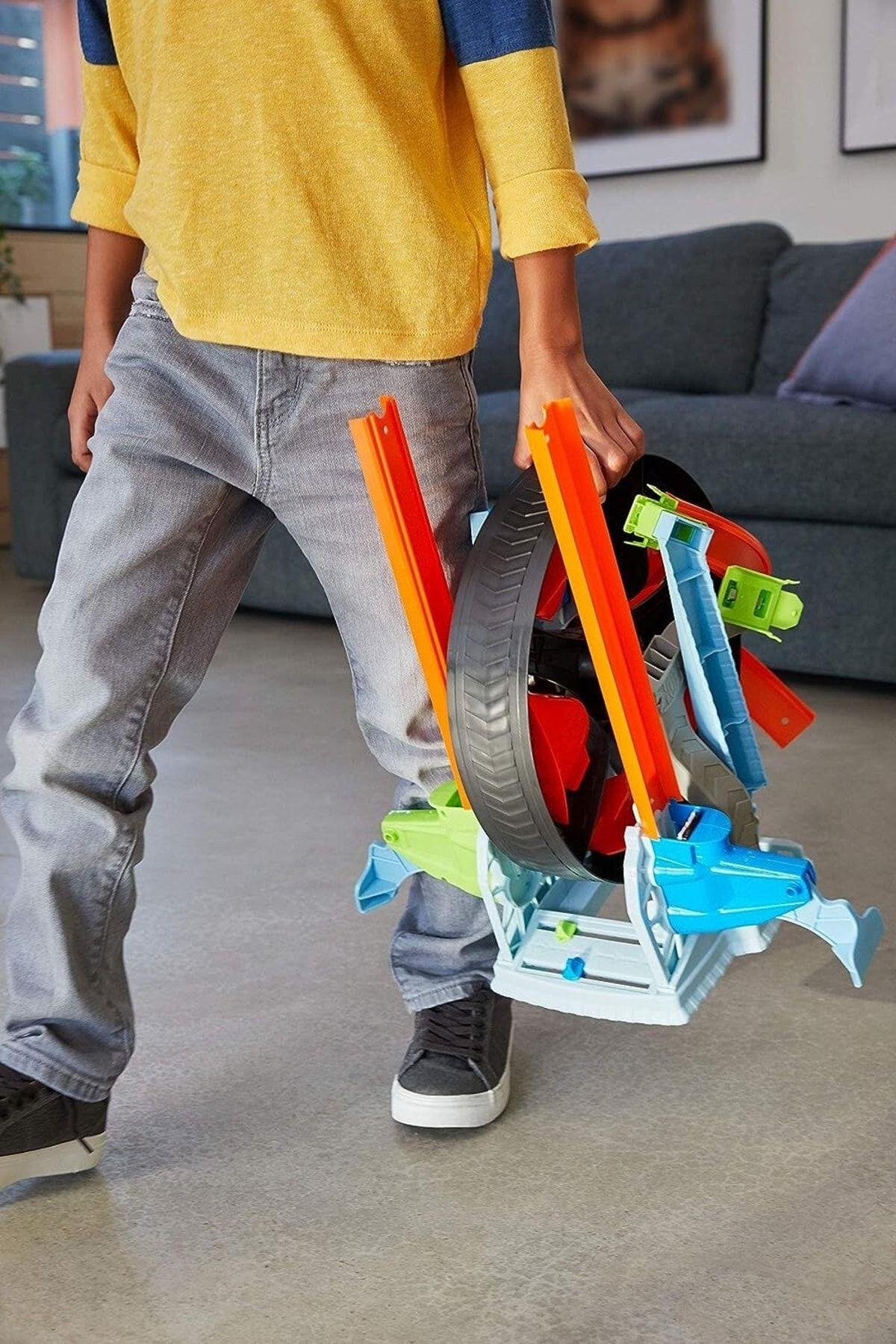 Dönen Tekerlek Macerası Yarış Seti Gjm77-Araba Garaj ve Setleri