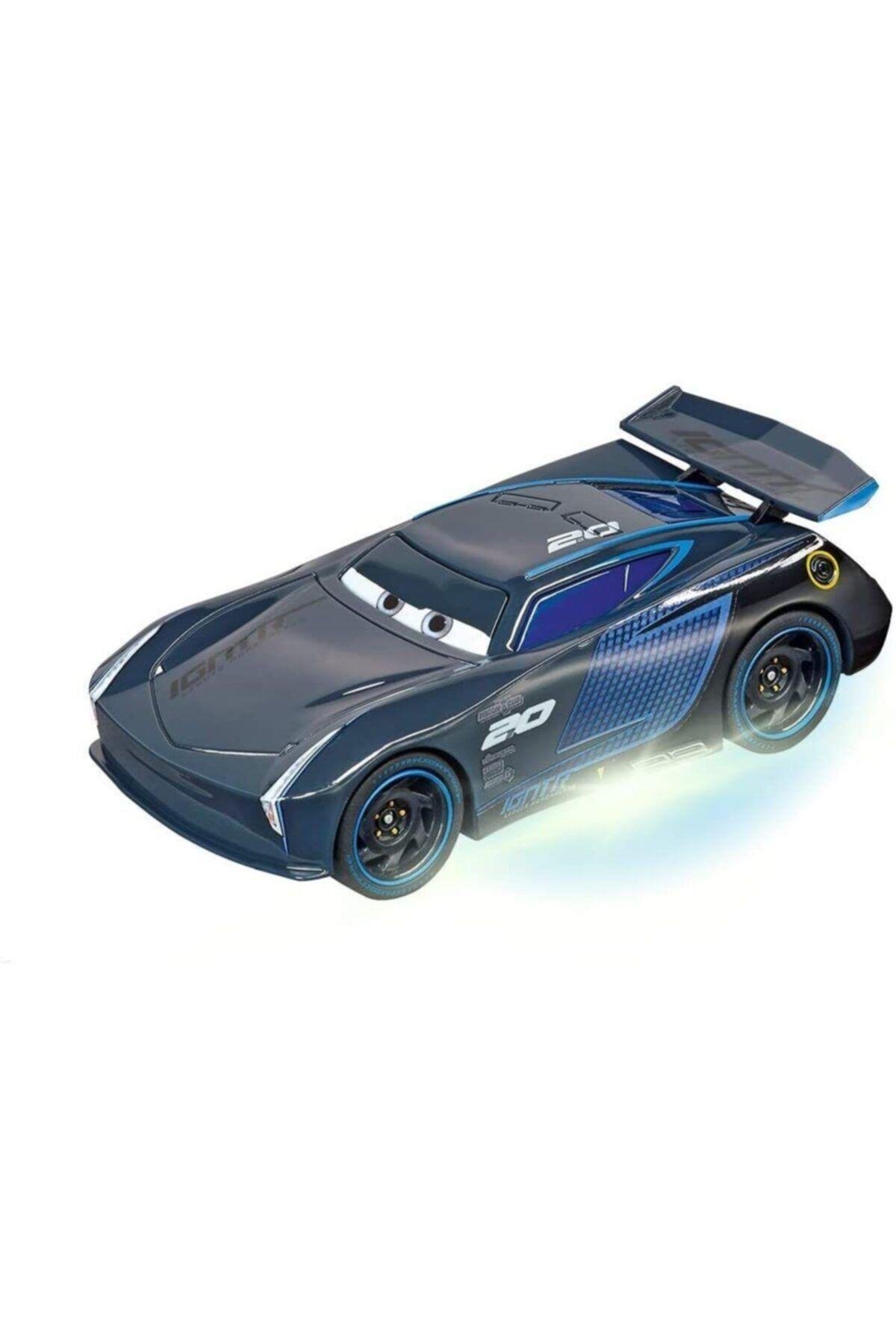 Go Disney Pixar Cars - Neon-Araba Garaj ve Setleri